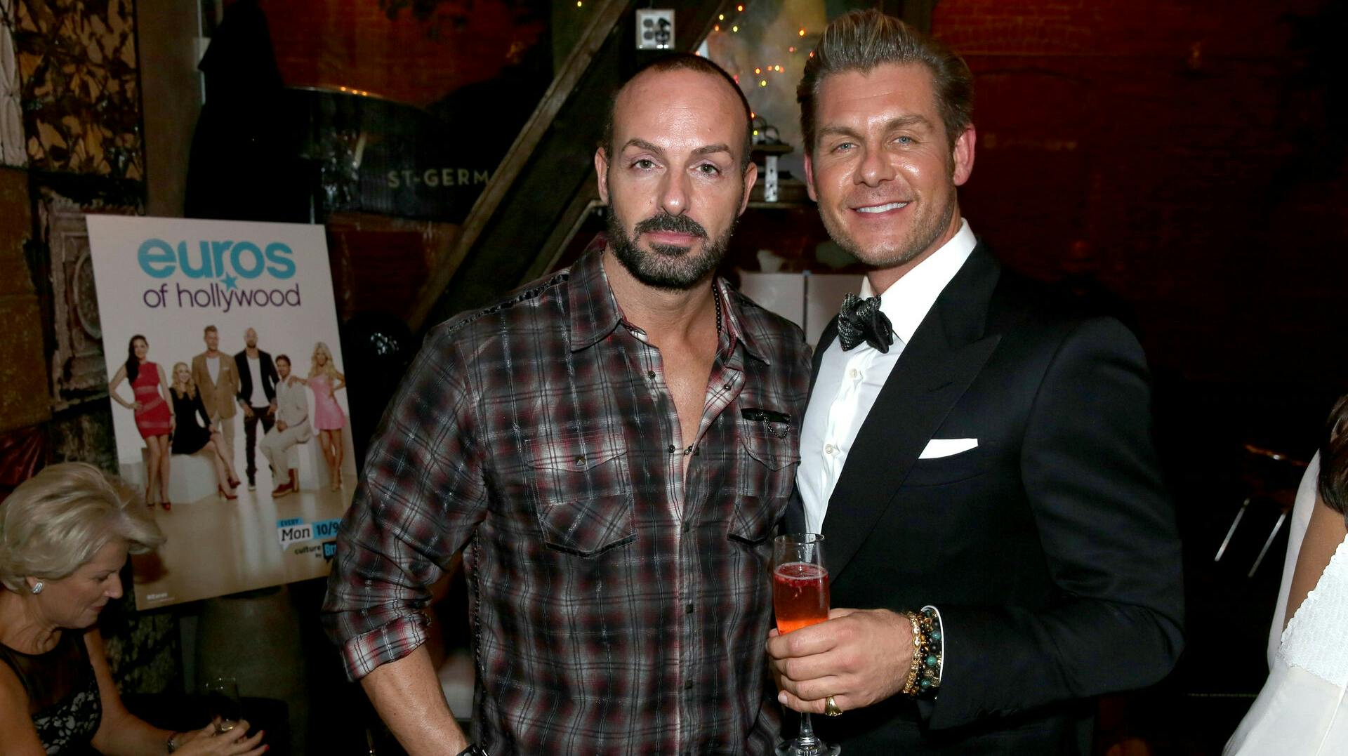 Jannik Olander (til højre) er blevet far.