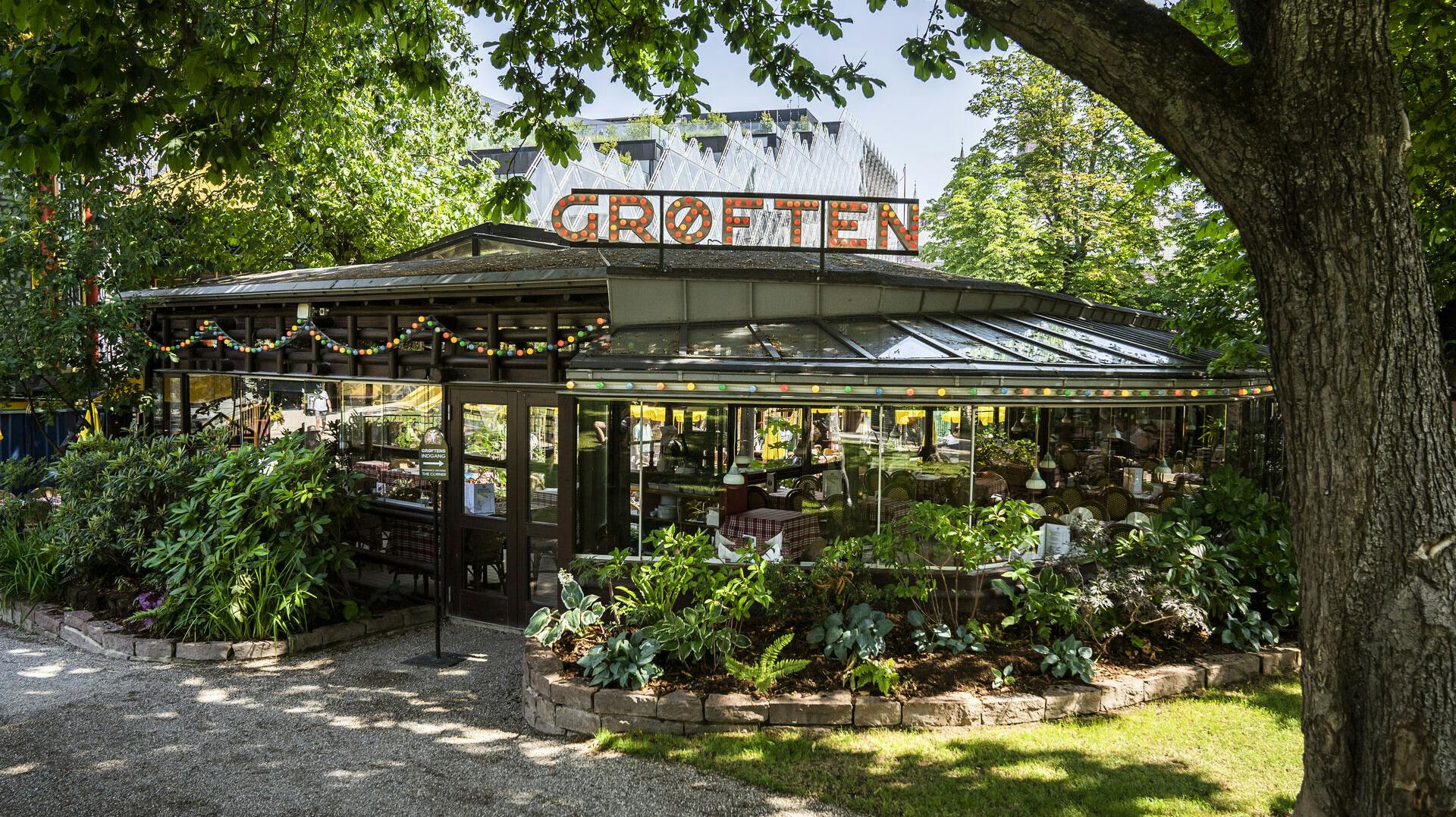 Restaurant Grøften i Tivoli, Vesterbrogade 3, 1620 København V.