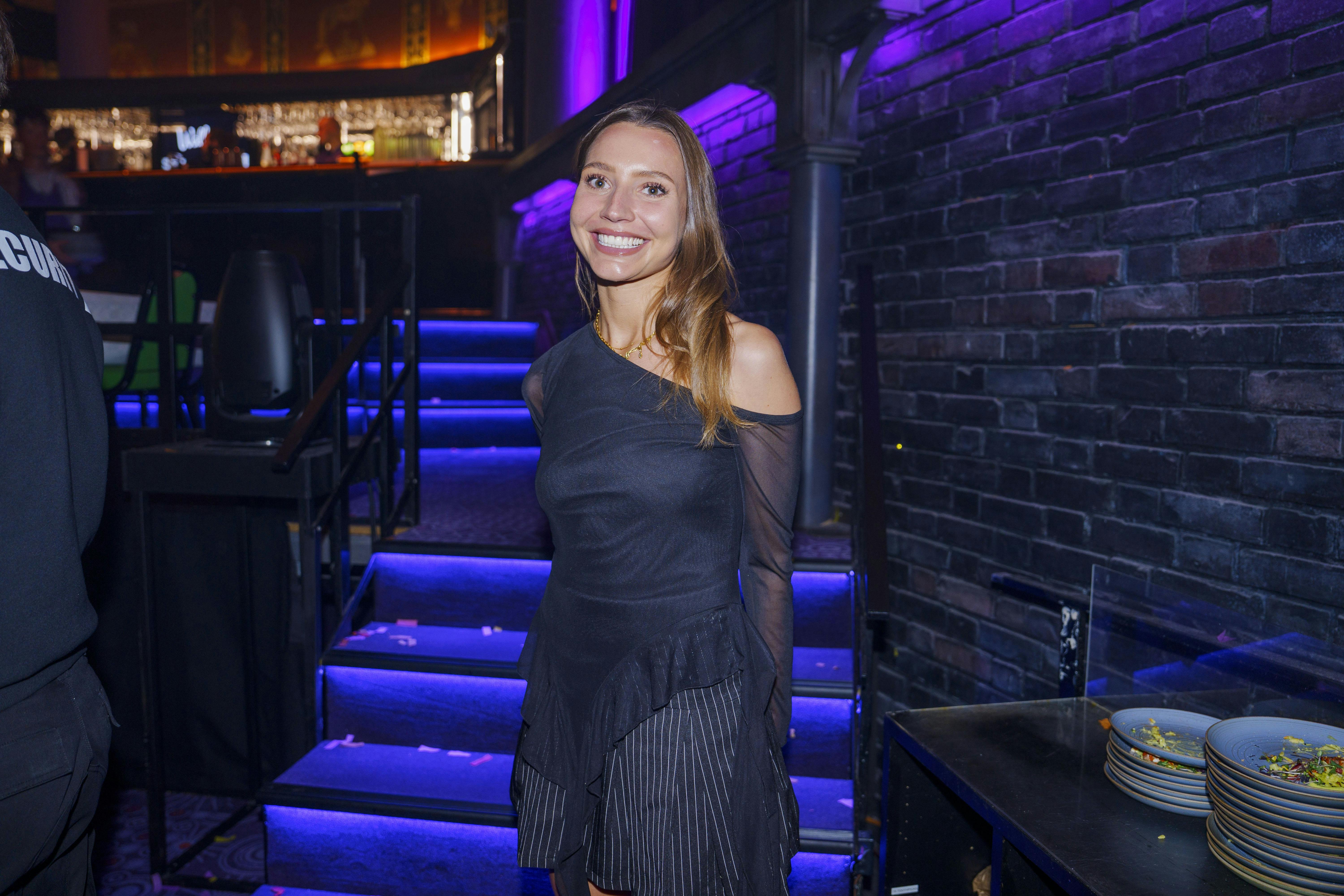 Siden Lissa Paustian i sommer fortalte, at hun så en sød fyr, som sidenhen er blevet hendes kæreste, har hun ønsket at holde ham hemmelig. Men nu viser hun Tobias frem.