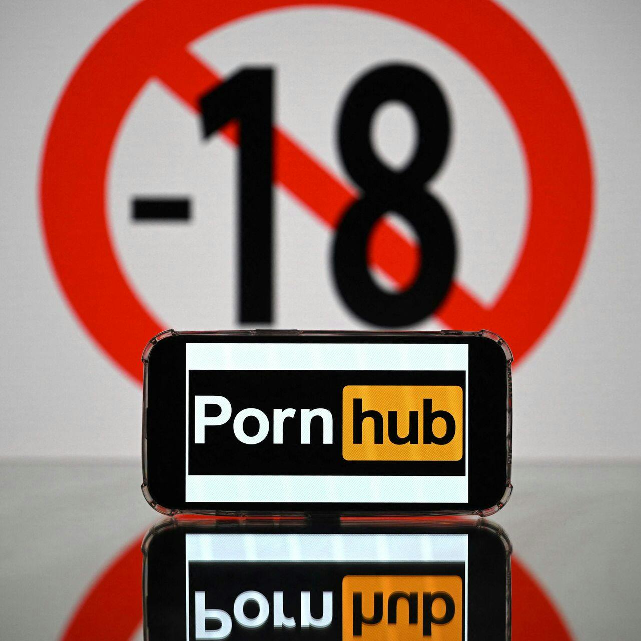 Det er uvist, hvor mange danske kunder hos Pornhub, der er blevet ramt.