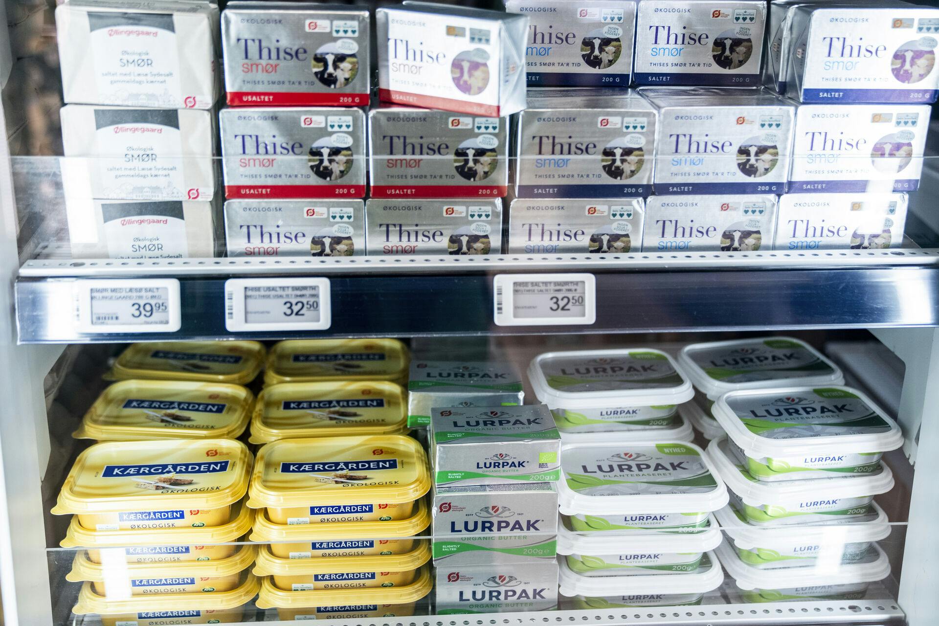 Lad dig ikke narre af at prisen lige nu er ultralav. Generelt betaler danske forbruger nemlig overpris sammenlignet med resten af Europa.