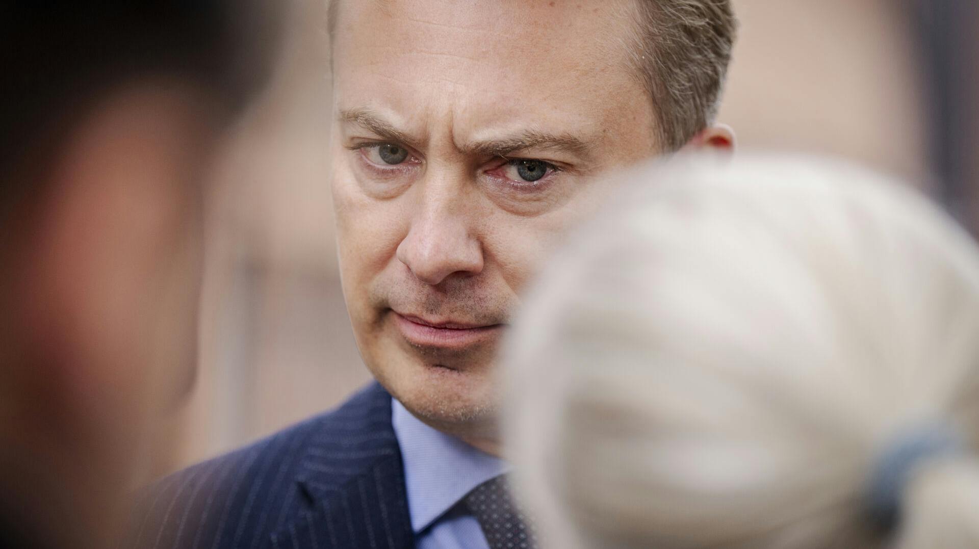 Morten Messerschmidt og resten af toppen i Dansk Folkeparti opdagede ikke den svindeldømte, før det var for sent. Nu har de taget konsekvensen og smidt ham ud.