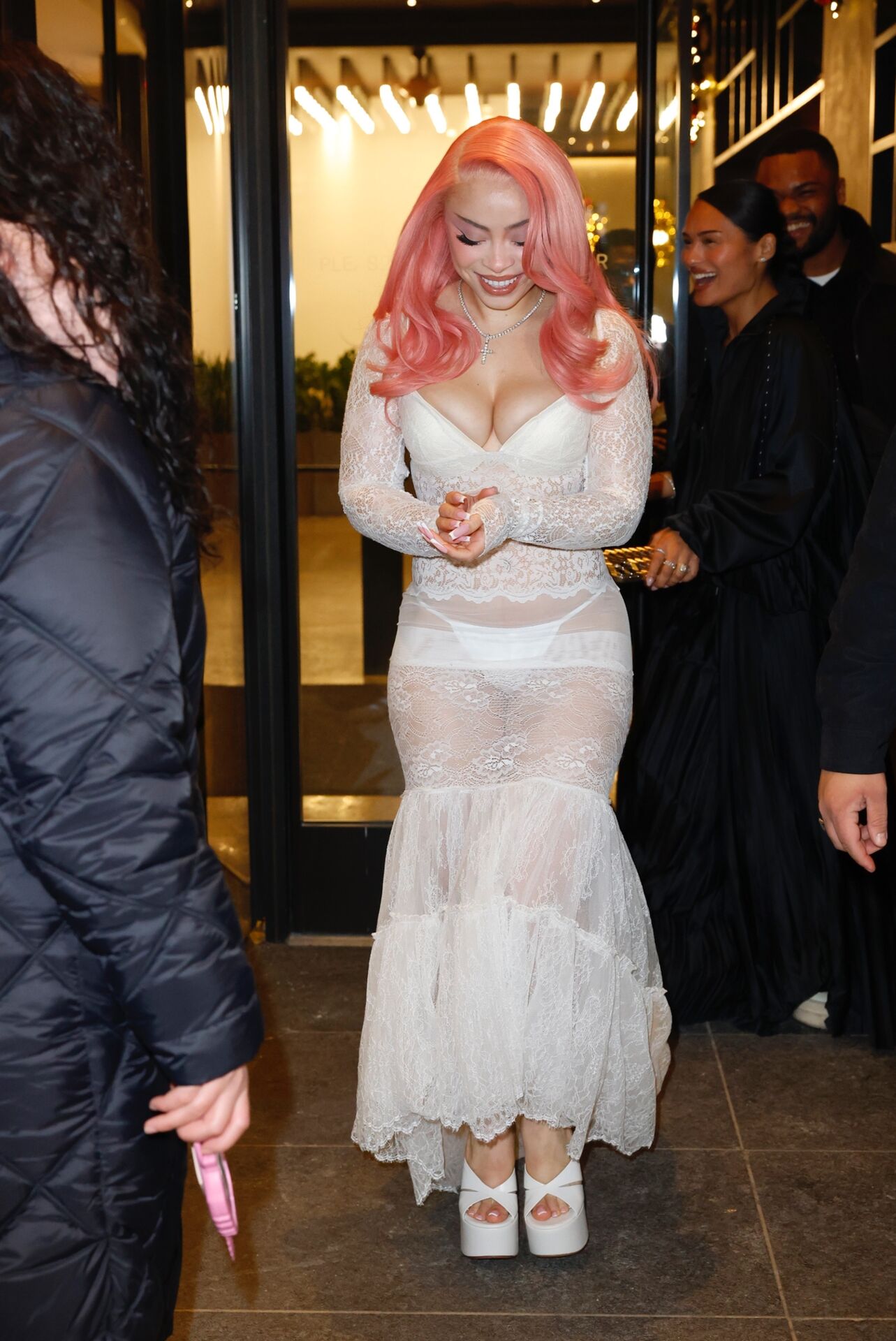 New York City, NY Ice Spice was spotted leaving Watch What Happens Live with Andy Cohen following her appearance, wearing a bold see-through dress, showing off her curves. Pictured: Ice Spice BACKGRID USA 17 DECEMBER 2025 BYLINE MUST READ: T.JACKSON / BACKGRID USA: +1 310 798 9111 / usasales@backgrid.com UK: +44 208 344 2007 / uksales@backgrid.com *UK Clients - Pictures Containing Children Please Pixelate Face Prior To Publication*