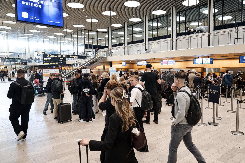 Københavns Lufthavn den 23. september, hvor ankomster og afrejser var påvirket af, at al lufttrafik var blevet lukket aftenen forinden efter observationer af droner. (Arkivfoto). - Foto: Thomas Traasdahl/Ritzau Scanpix