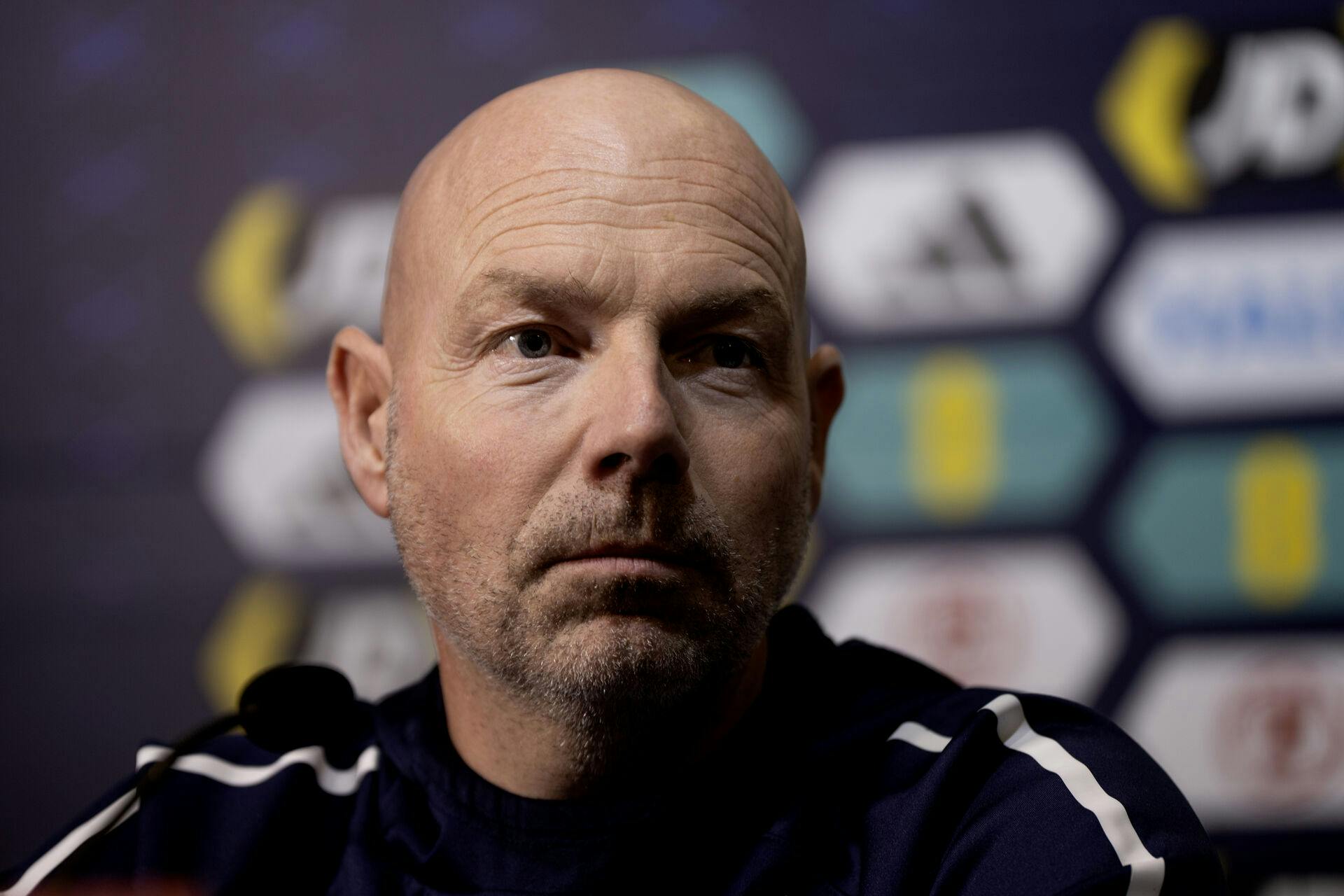 Landstræner Brian Riemer.