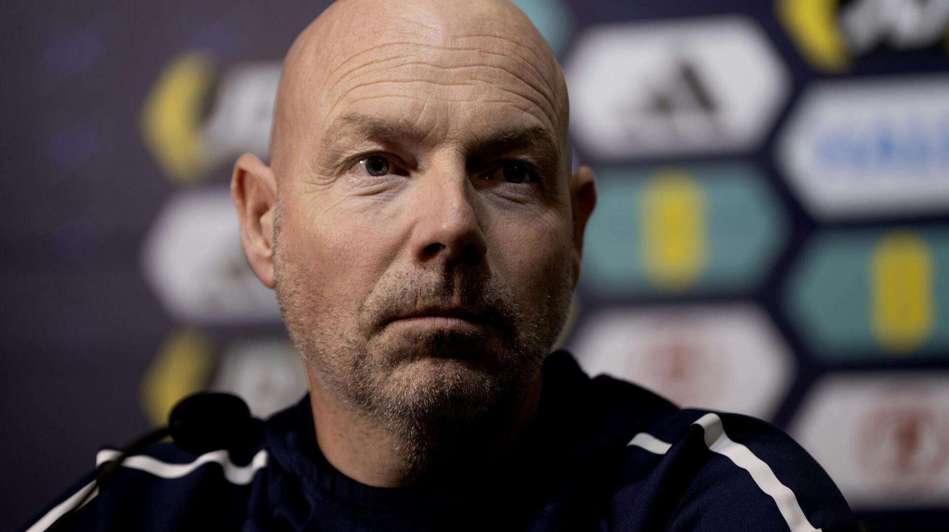 Landstræner Brian Riemer.