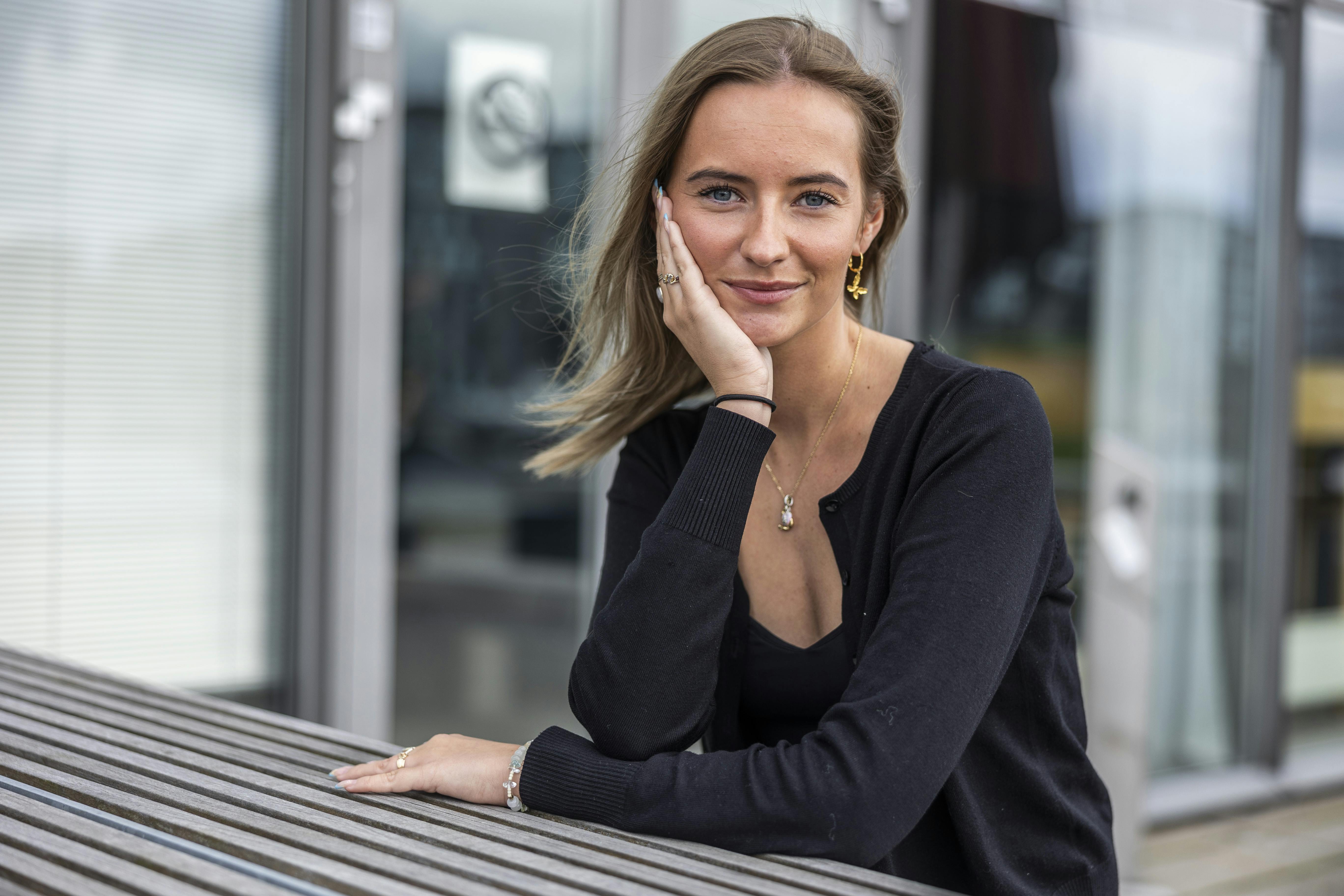 Silje Nybye fortæller nu, at der aldrig var romantiske relationer for Marc Bach Nielsen.