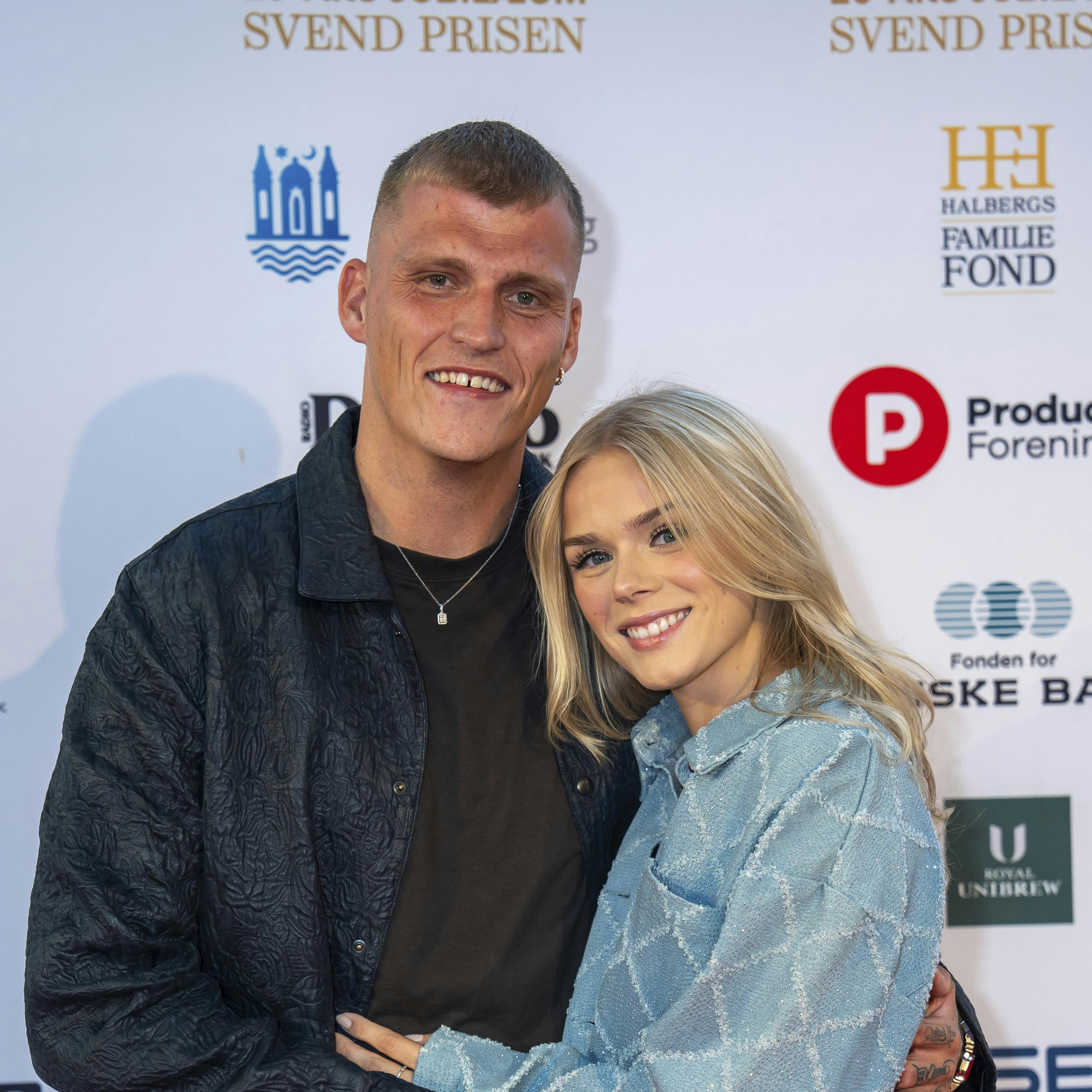 Små to uger før bruddet var Asta Björk og Sebastian Bull på romantisk kærestetur.