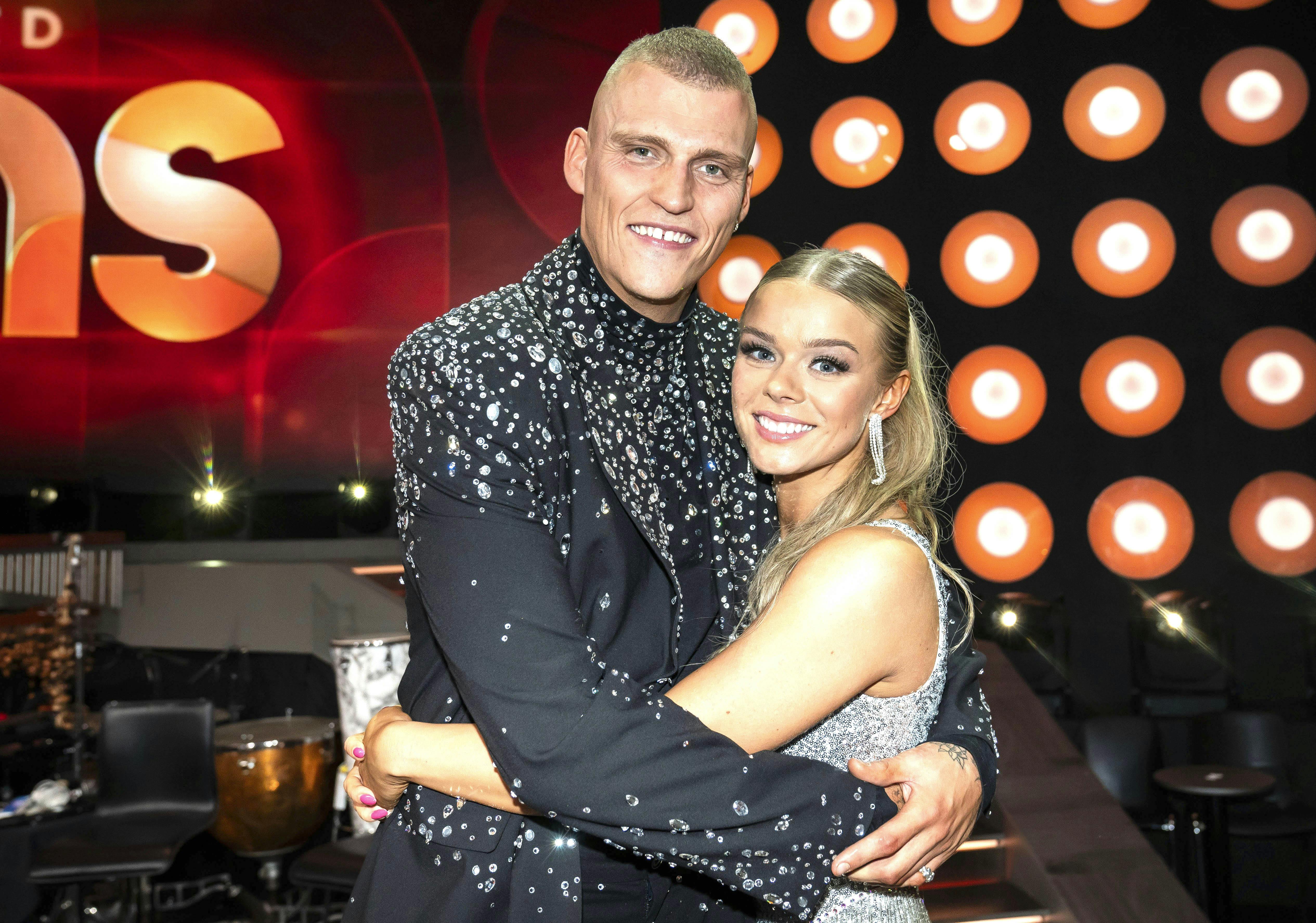 Oprydningen efter bruddet er begyndt.