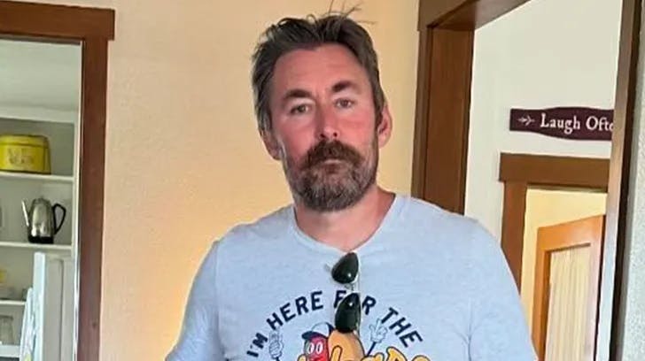 Adam the Woo blev 51 år gammel.