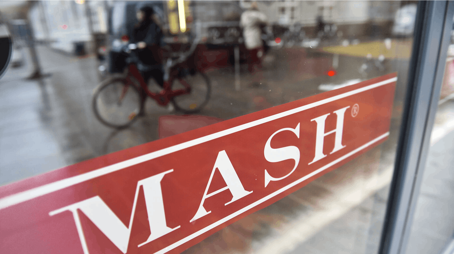 Politiet mener, at en dansk bandeboss handlede med hele fem kilo kokain tæt på den fashionable restaurant MASH på Frederiksberg.