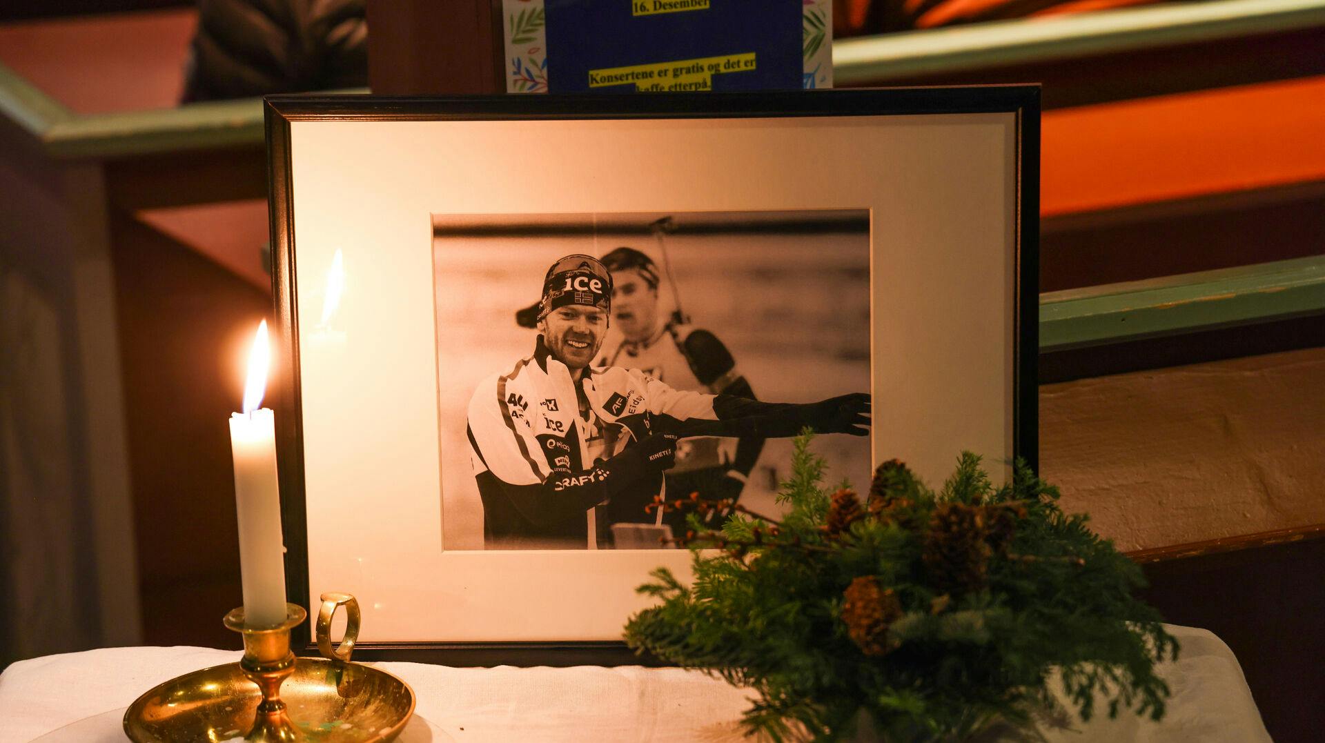 I norske Lillehammer, som Sivert Guttorm Bakken stammer fra, blev der tirsdag aften holdt en mindehøjtidelighed med omkring 100 deltagere.