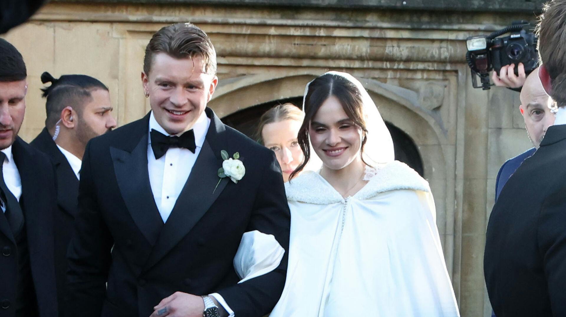 Holly Ramsay og Adam Peaty er blevet gift.