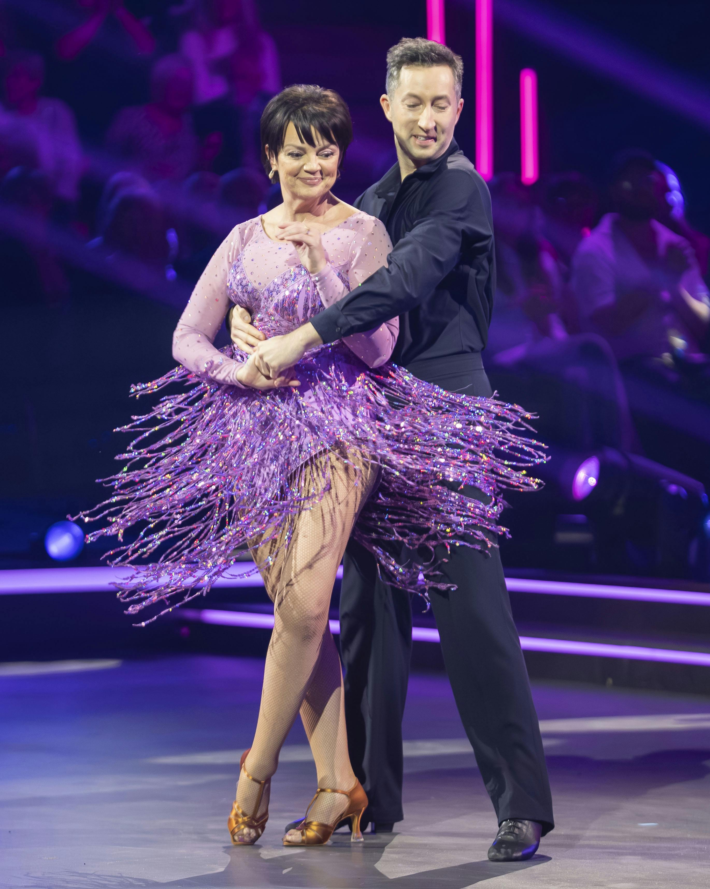 Pusle Helmuth og Damian Czarnecki måtte forlade "Vild med dans" efter program fire.