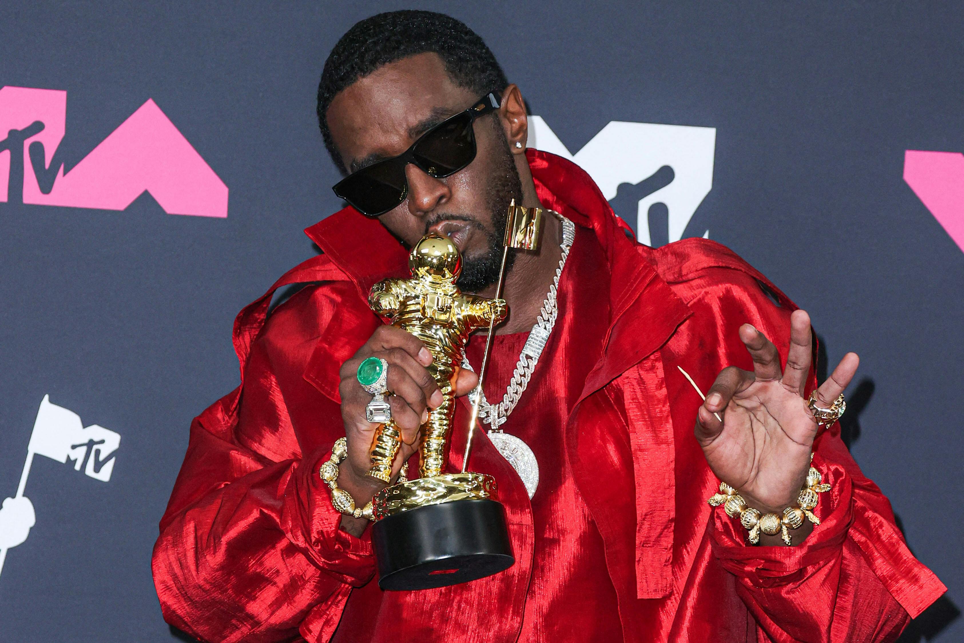 Festen er helt slut for Sean "Diddy" Combs, der dog kan glæde sig over, at han ikke skal sidde fængslet resten af livet.