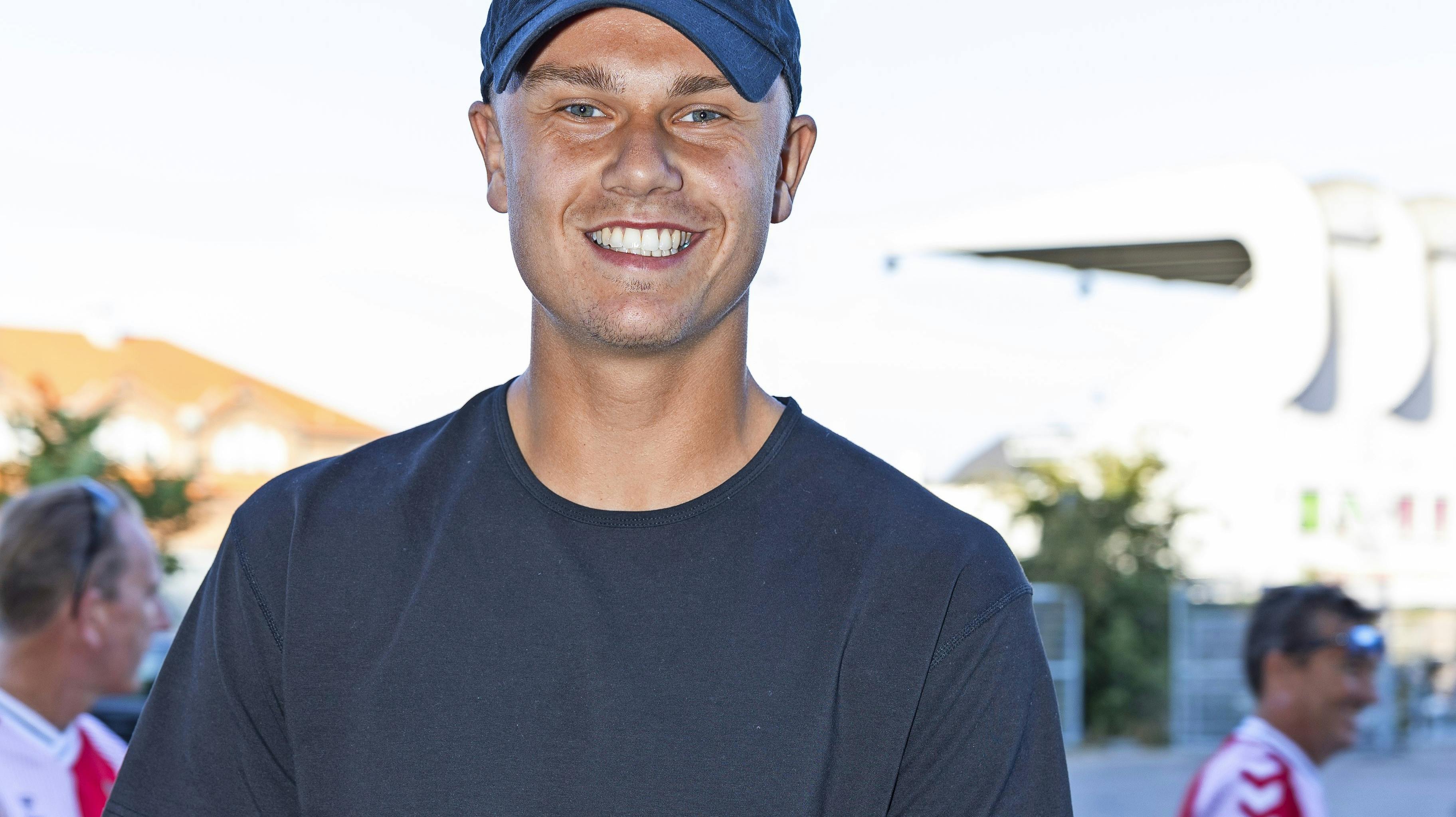 Selv Holger Rune kan blive lidt starstruck, når han ellers er hovedpersonen og spiller en tenniskamp. Og det blev han blandt andet efter et særligt møde med en fodboldstjerne.