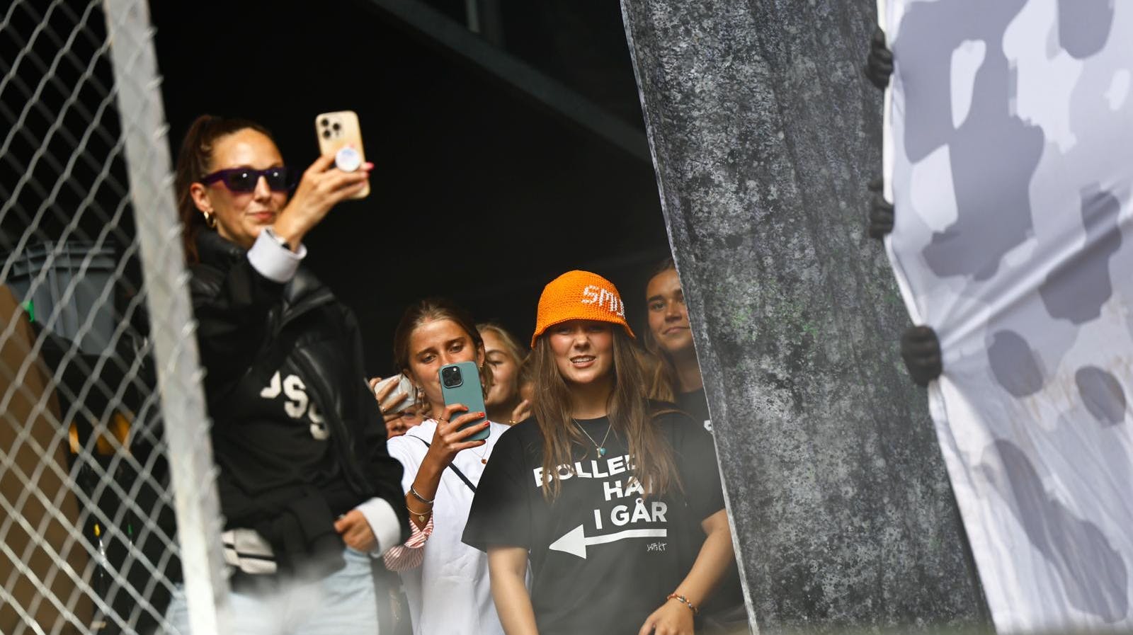 Fest du bare videre Isabella - de fleste elsker dig for det!