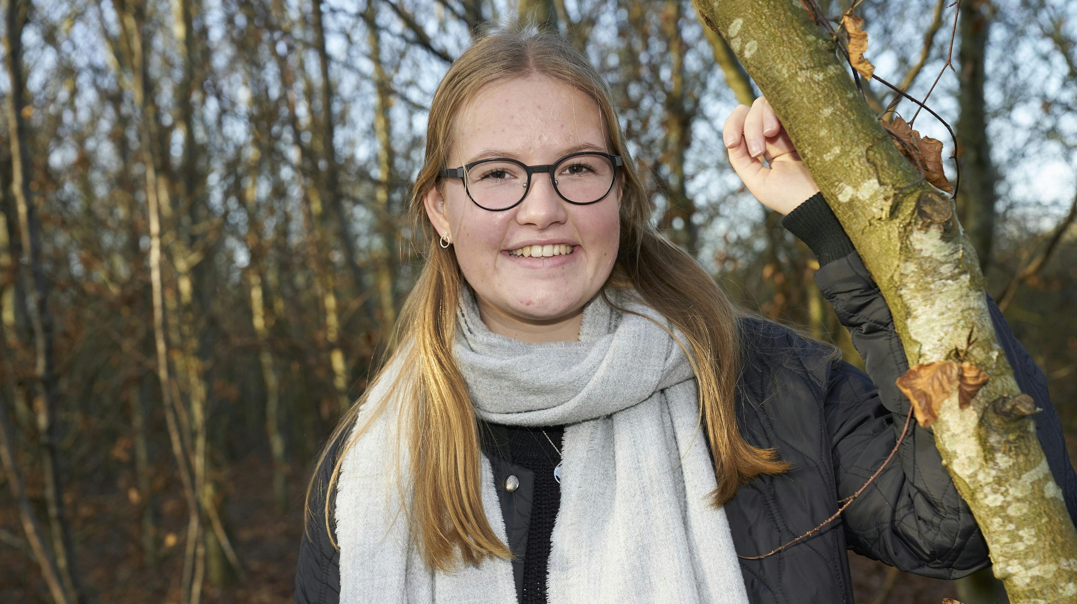 Emma Josefsen fra "Årgang 0" har gjort sit for at trække sig fra rampelyset. Men i et sjældent interview med TV 2 fortæller hun, hvordan det går, og hvad hun har brugt de seneste år på.