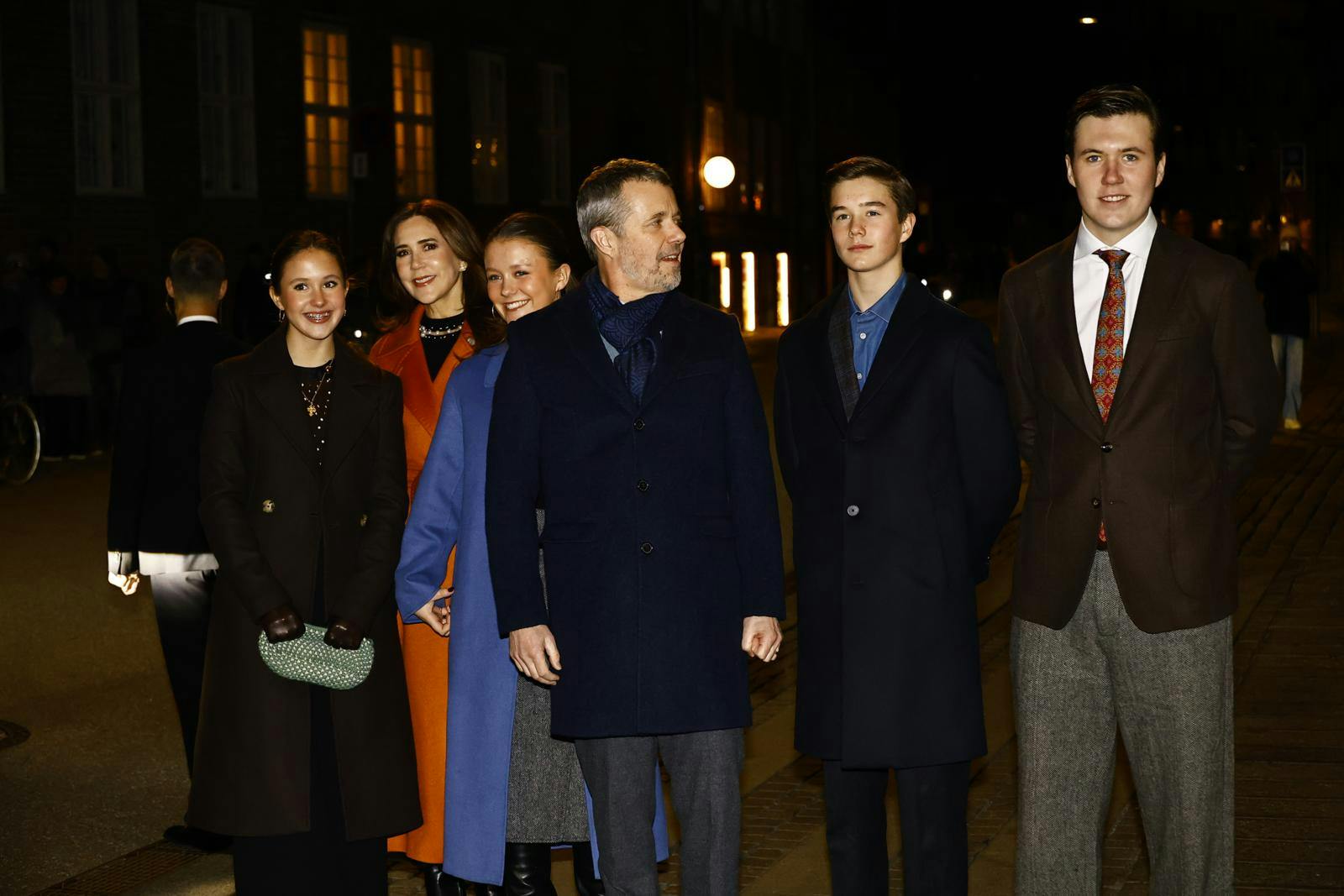 Kongen nævnte alene sin nærmeste familie, som man ser på billedet her, i årets tale. Og alle mulige andre som ikke er en del af den.