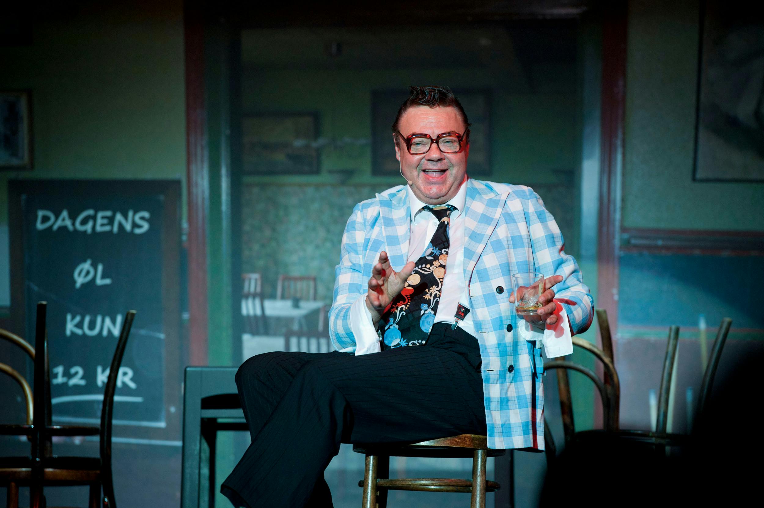 Skuespilleren mestrer både det alvorlige og det gakkede.