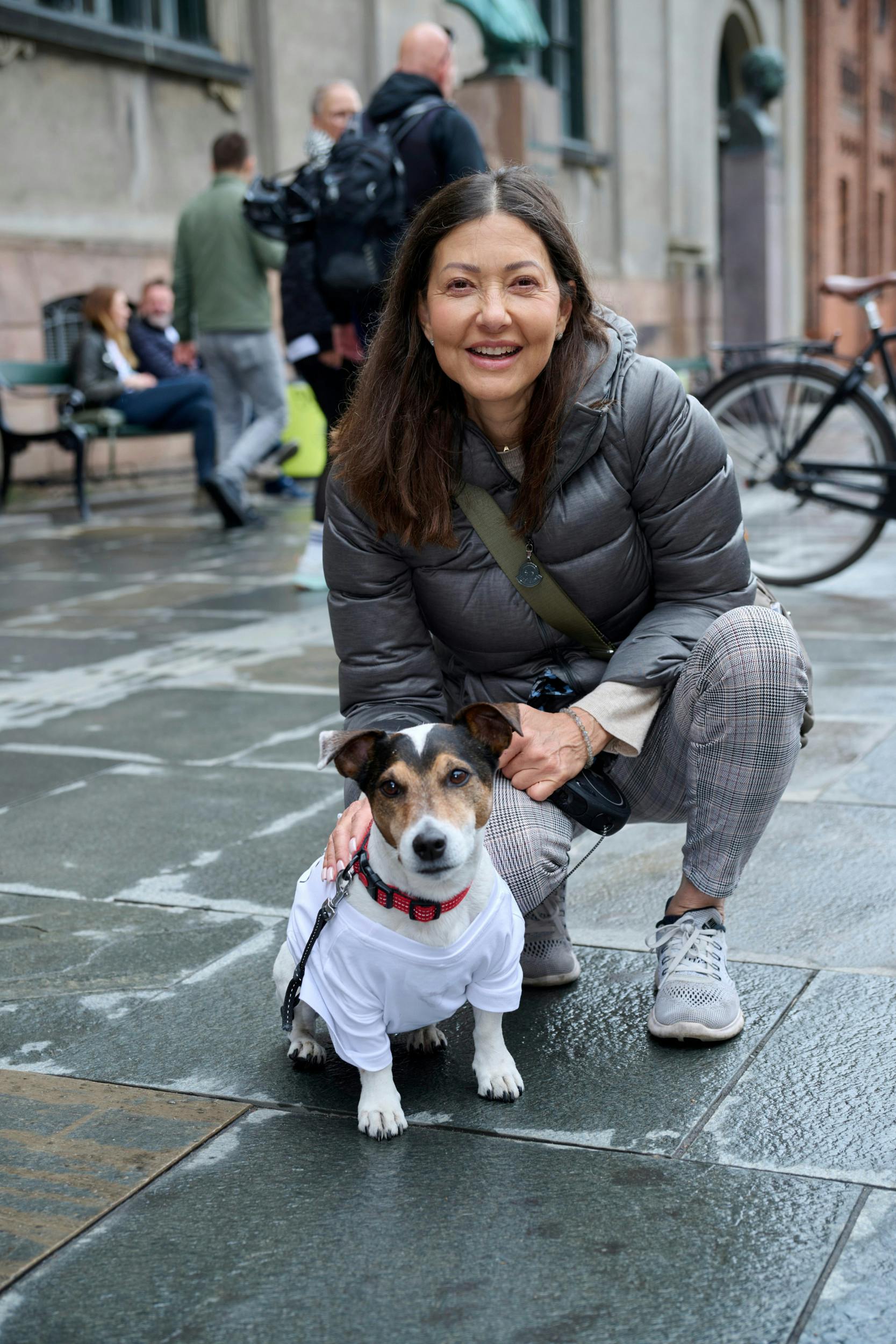 Med på gåturen var naturligvis også Alexandras søde Jack Russel Terrieren Bailey på 11 år.