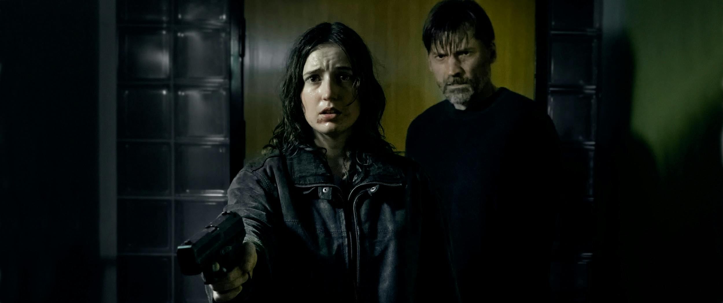 I den uhyggelige ” Nattevagten – Dæmoner går i arv” spillede Fanny bl.a. over for Nikolaj Coster-Waldau , 54.