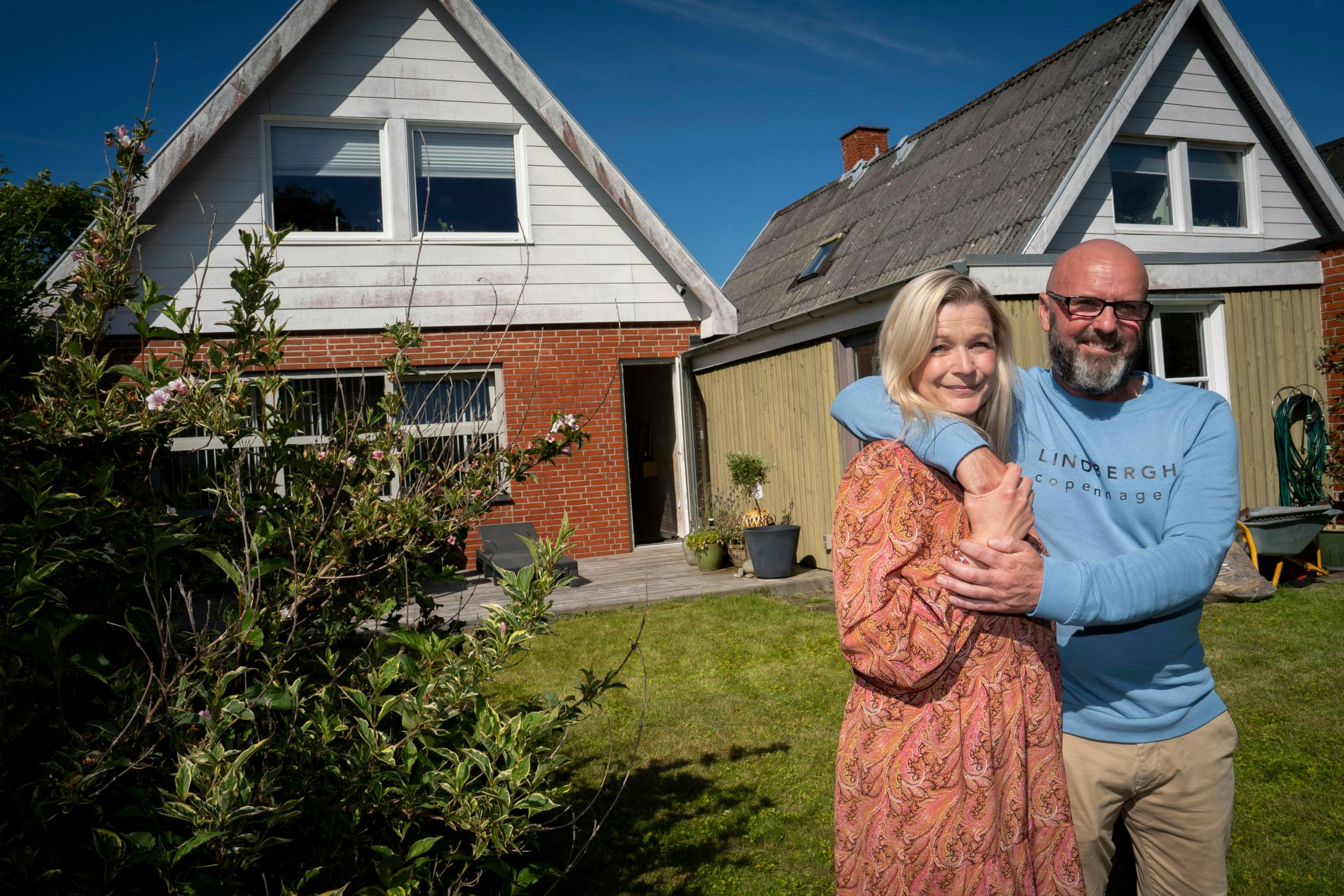 Hjemme hos Jeanette i Aabybro nordvest for Aalborg befinder parret sig mest, men de drømmer om at flytte i noget nyt sammen.