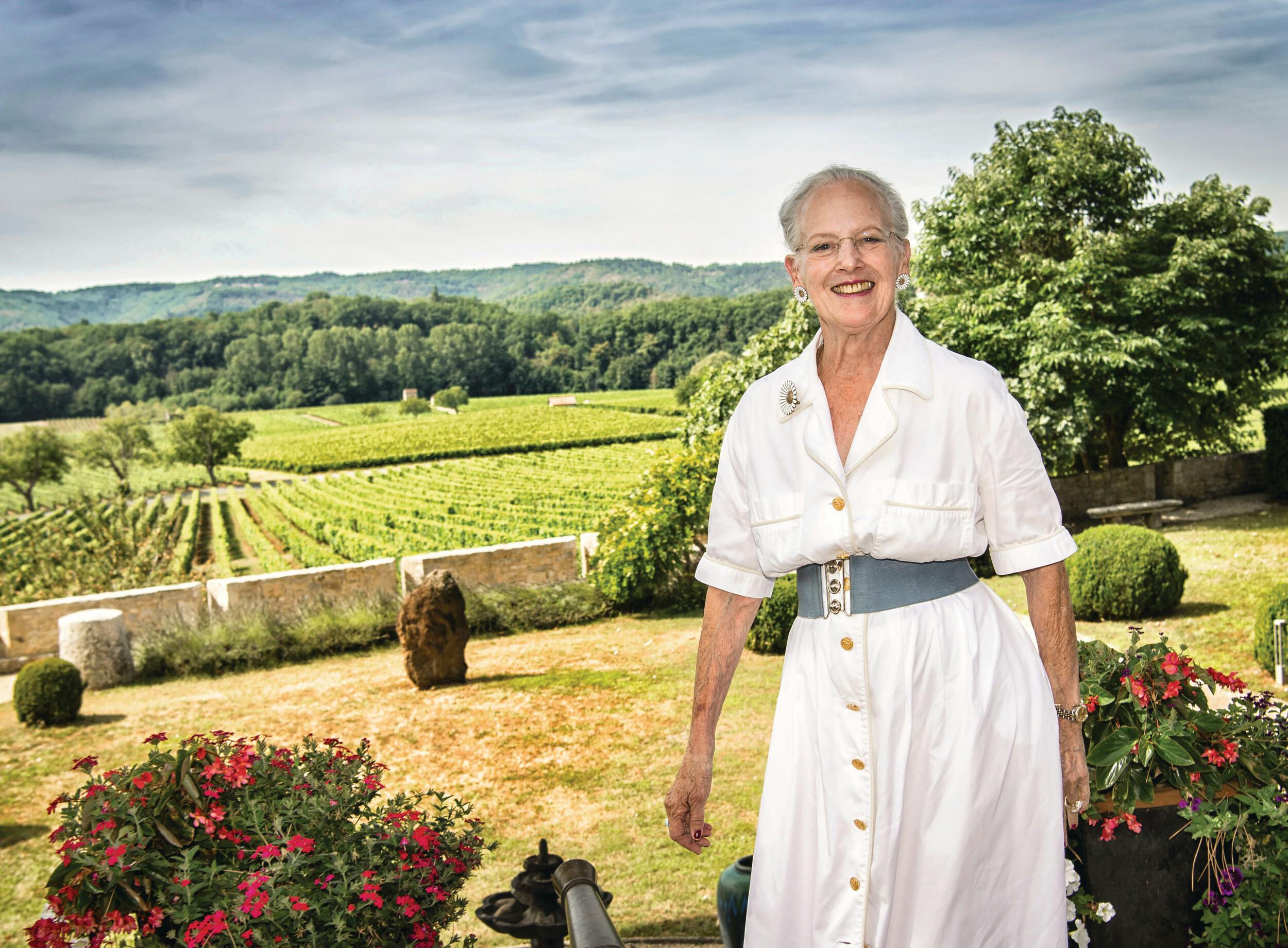 Dronning  Margrethe , 85, har traditionelt altid besøgt Cayx om sommeren, men om hun skal derned i år, vides ikke. 
