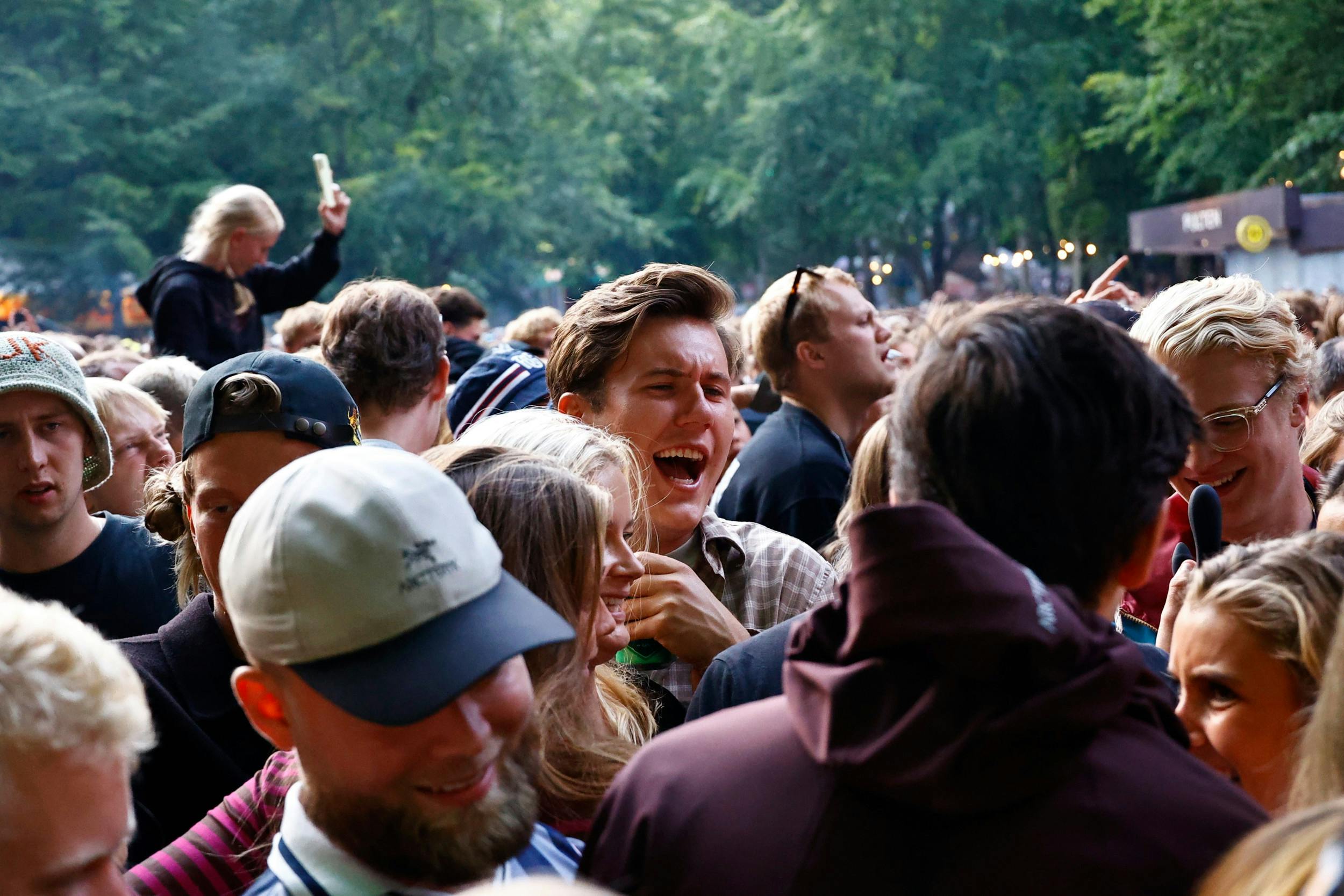 Ved Smukfest for et par uger siden var Emma ved Christians side som en understregning af, at tronfølgeren mener det alvorligt.