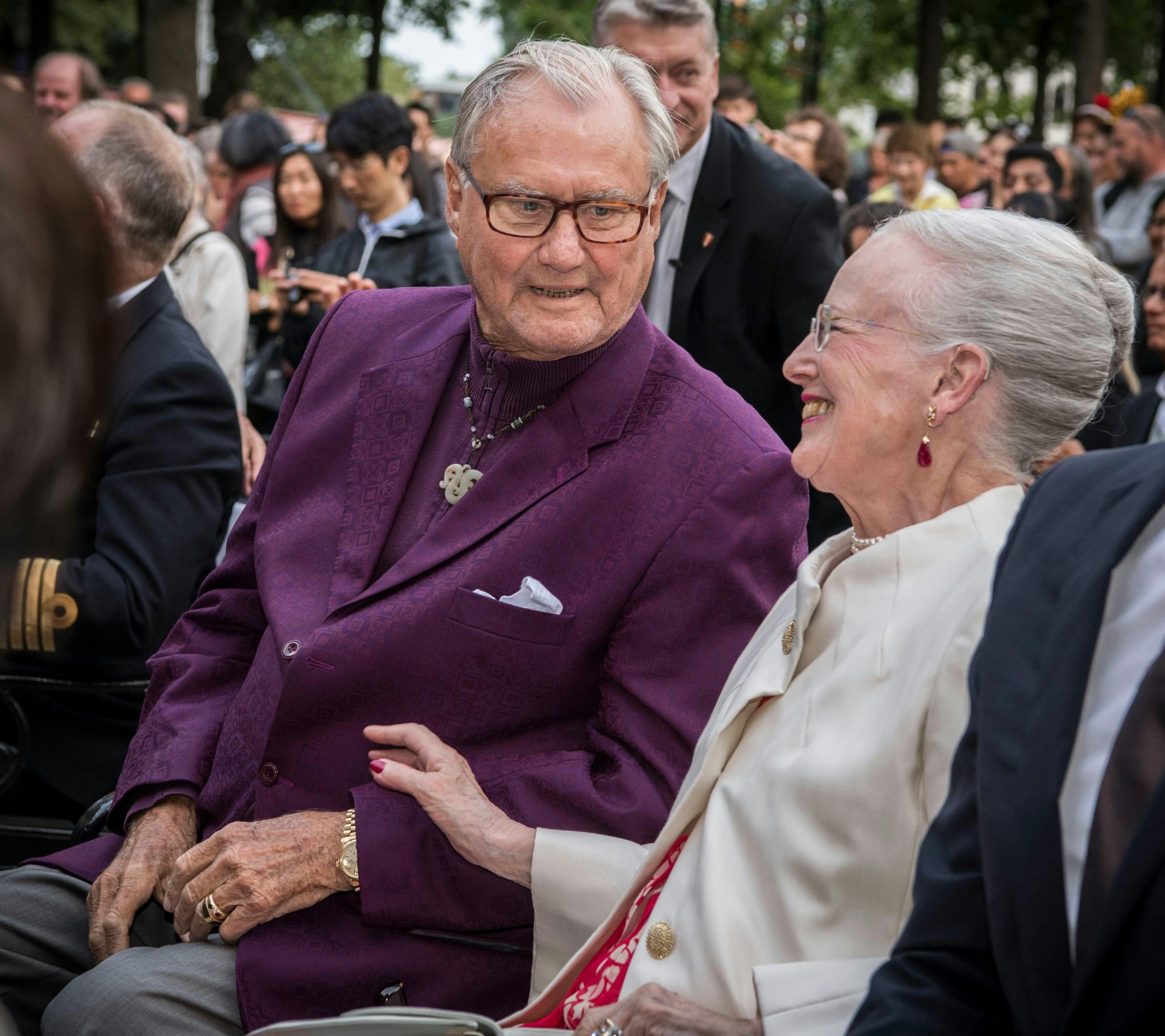 Dronning Margrethe , 85, og prins Henrik stillede op i ”Spise med Price” i forbindelse med Henriks 80-års-fødselsdag.