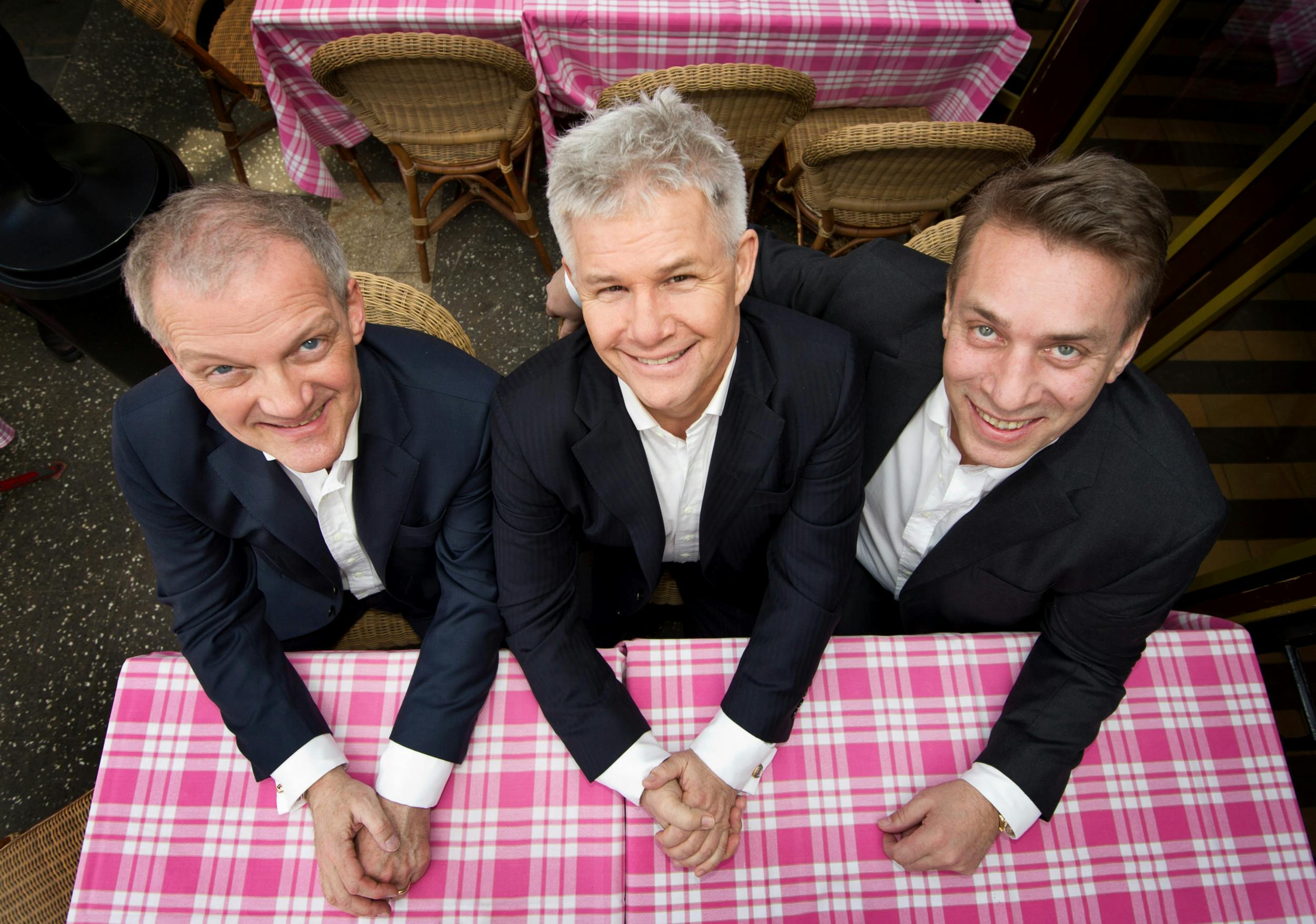 – Jeg vil ikke udelukke, at vi kommer til at stå på scenen sammen igen, men at lave et nyt show, det tror jeg ikke, slår ”dronning Preben ” fast om Linie 3 med Thomas Eje , 68, og Anders Bircow , 73.