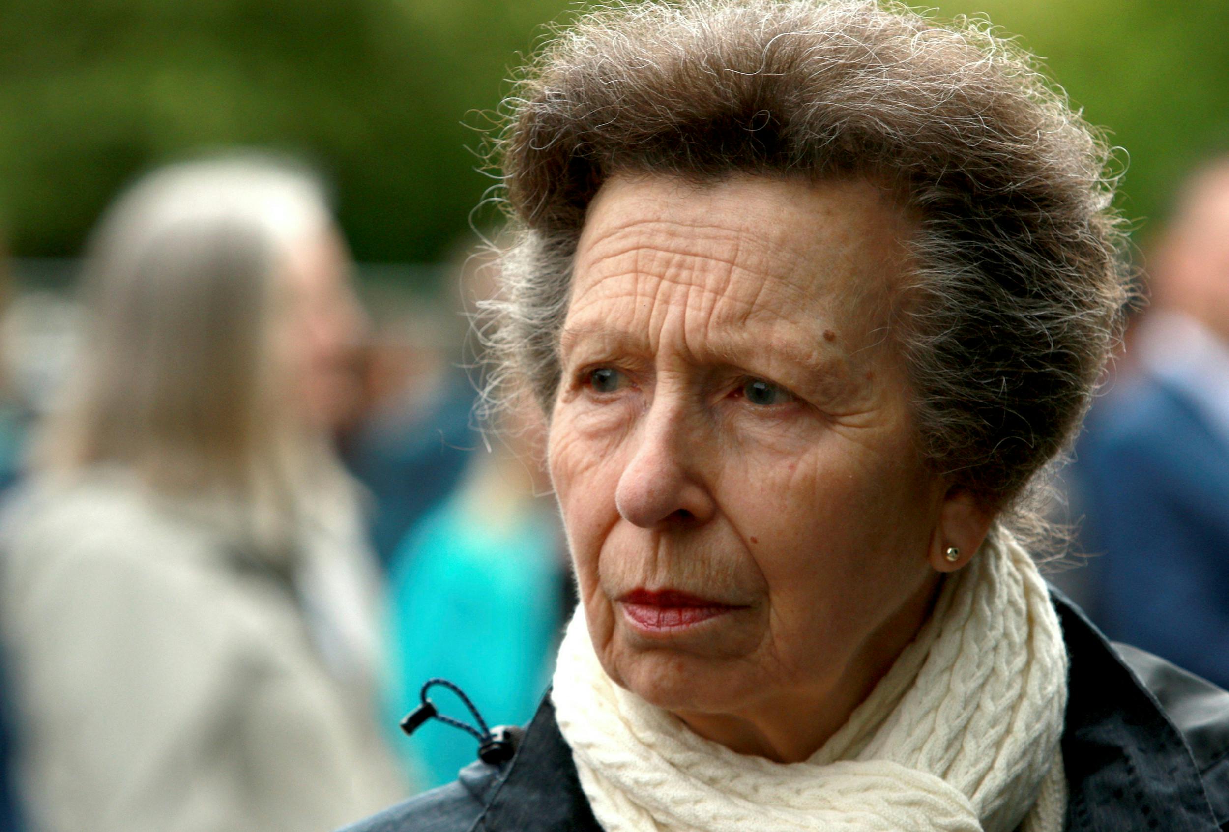 Også kongens søster prinsesse  Anne , 75, er træt af Epstein-sagen og prins Andrew. 