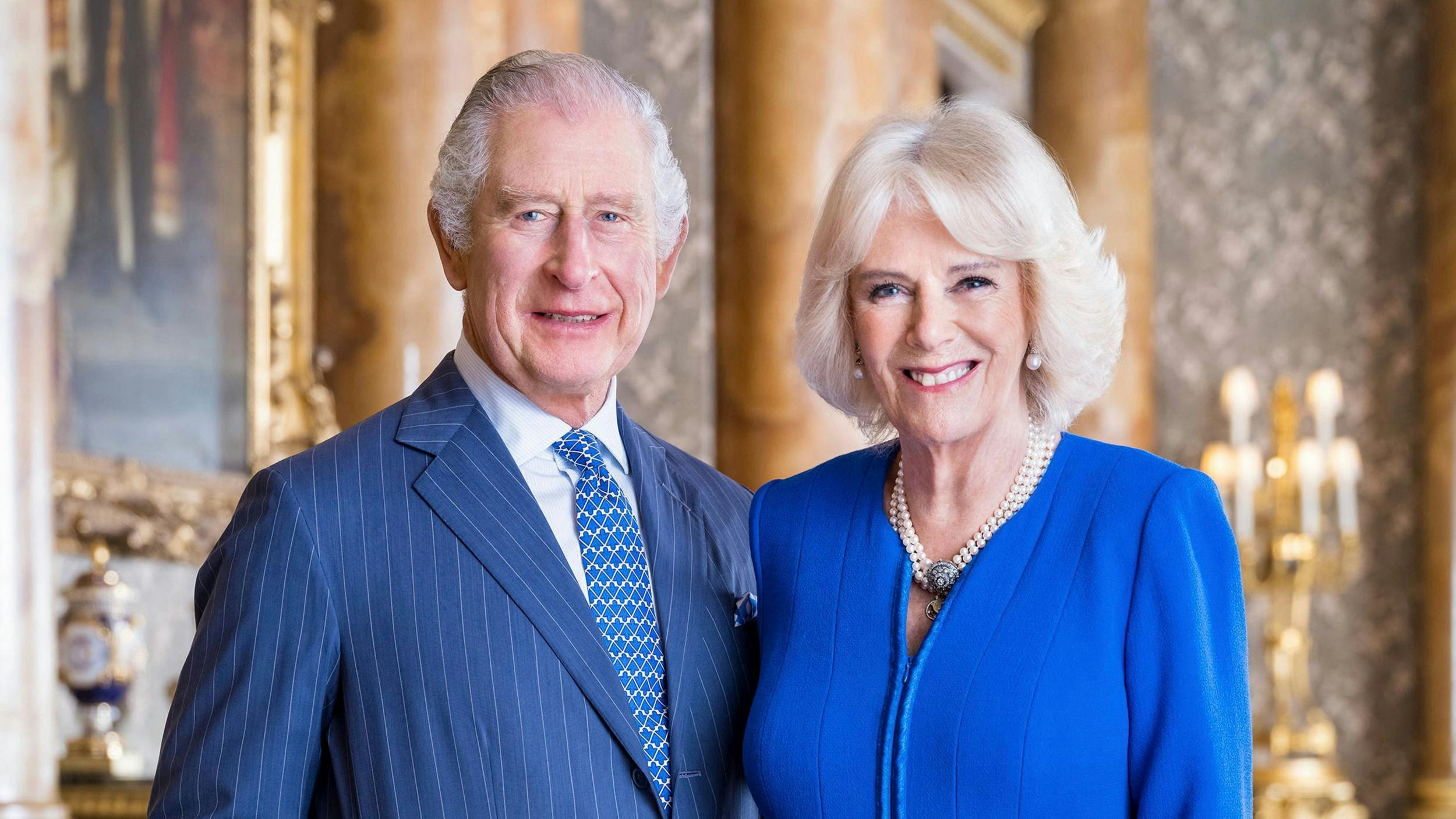 Som prins var Charles ikke noget godt eksempel for sine sønner. I ægteskabet med Diana var han utro med Camilla , 78, som i dag er dronning af Storbritannien.