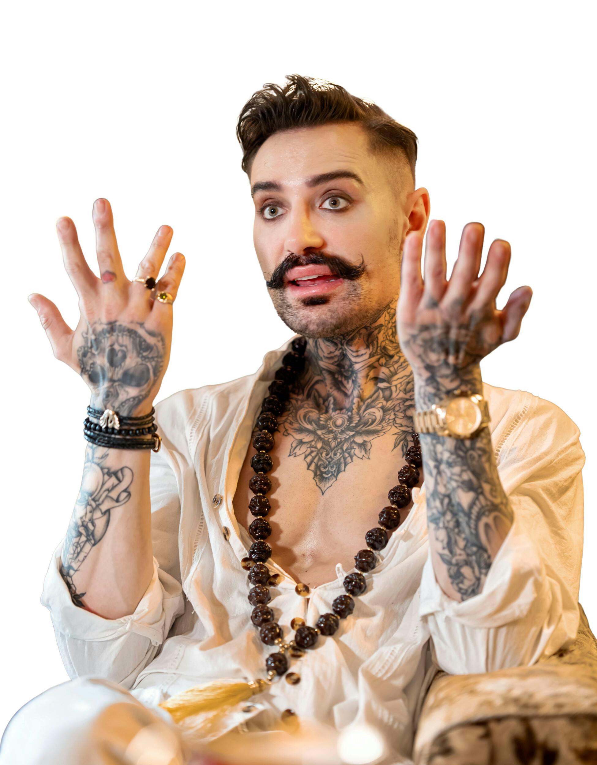 Det er ikke småting, Tinus blev udsat for i skolen, og derhjemme var han overladt til sig selv.