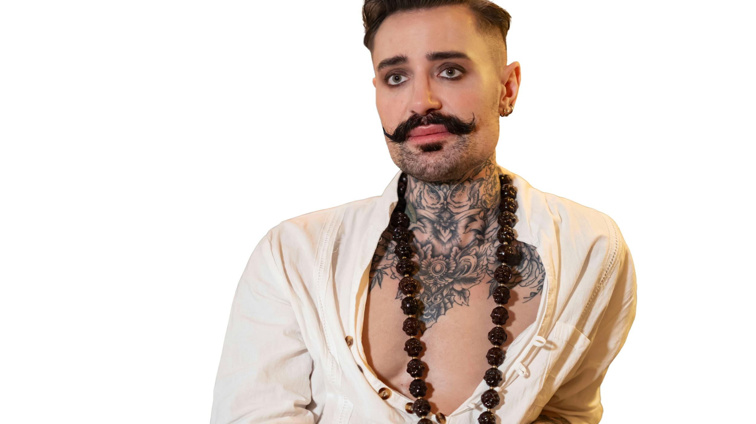 37-årige Tinus de Schunard er født med en ukuelig tro på, at alting nok skal lysne.