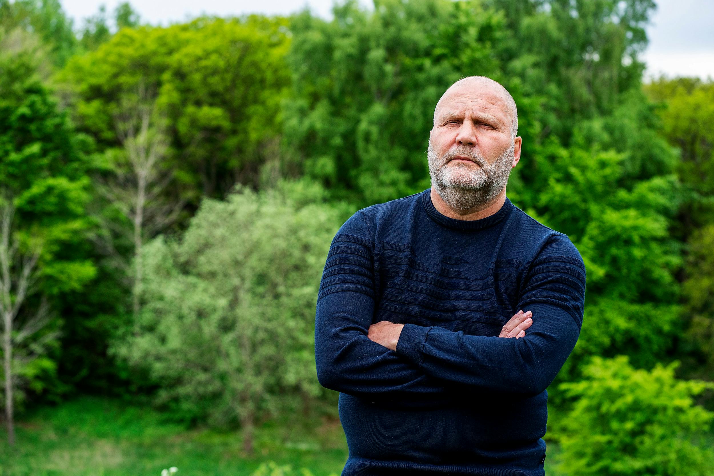 Der står ikke Hells Angels, men Stabilt Demokrati på stemmesedlen i Odense, hvor tidligere drabsdømte Jørn ”Jønke” Nielsen , 65, stiller op for sit eget parti.