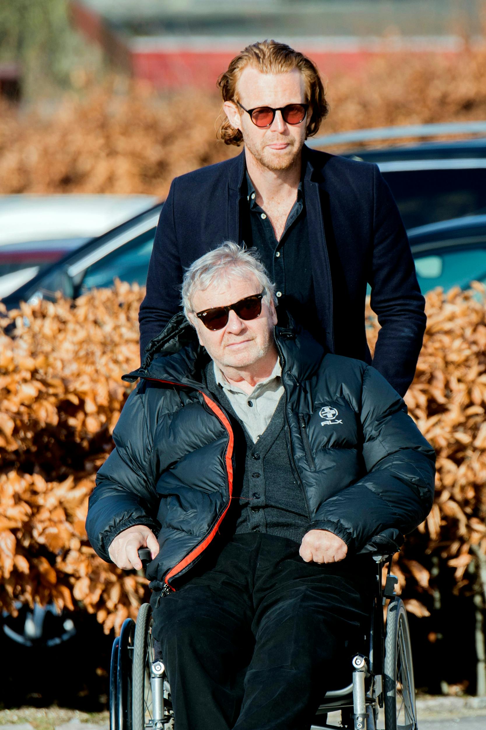 To af Bundesens børn, Nanna og Nicolai , blev spurgt om lov, før de tilbageværende shubbere tog navnet tilbage.