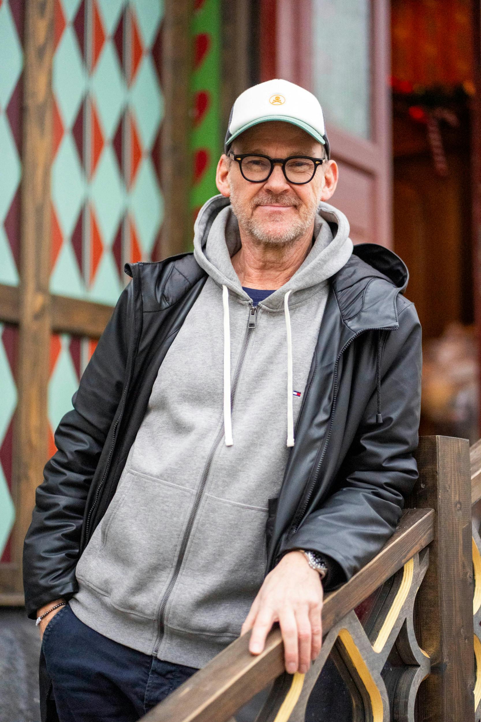 Jørgen Thorup har overtaget Michael Bundesens plads foran mikrofonen, uden fansene har brokket sig over det. 