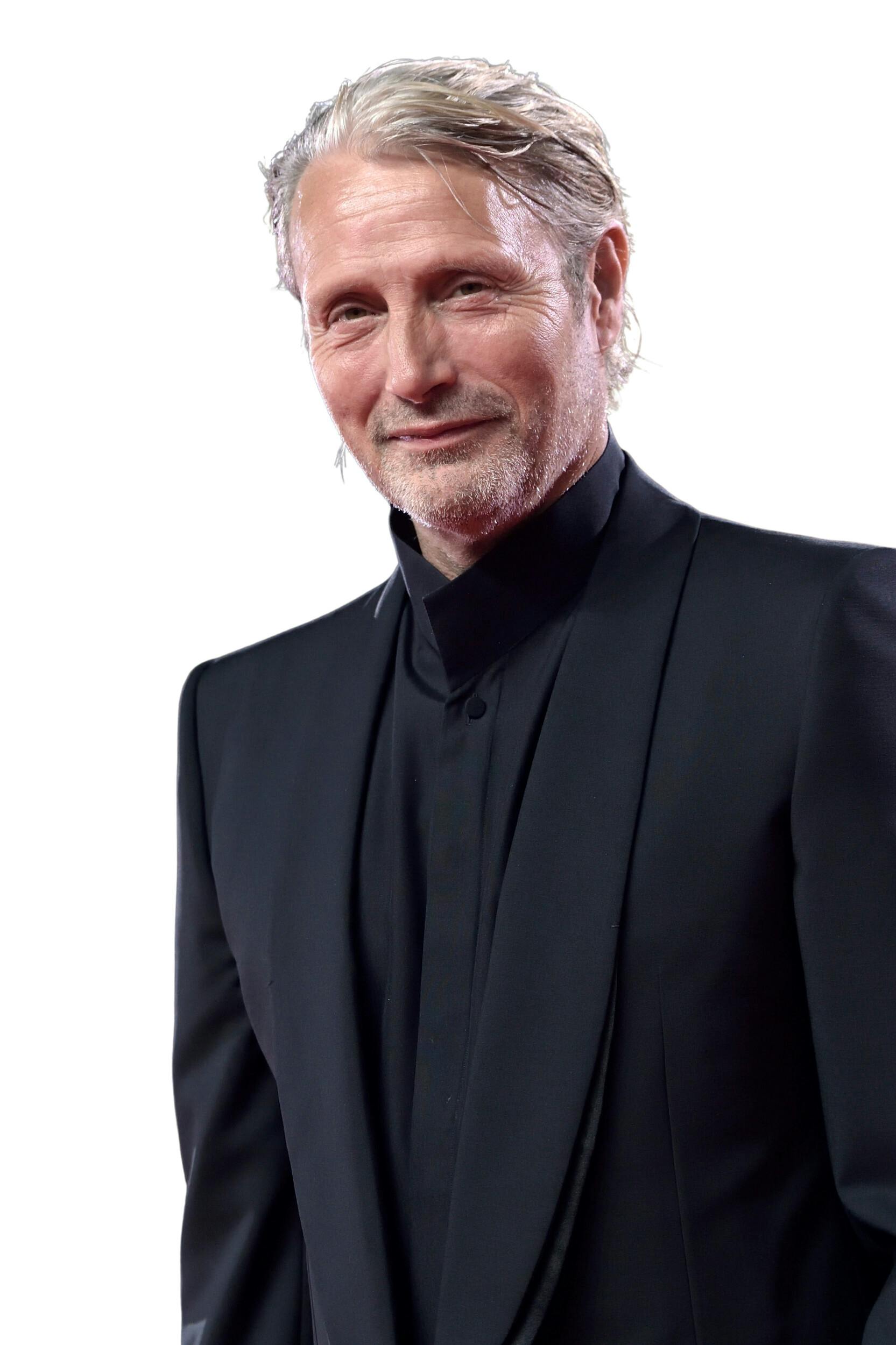 På lørdag den 22. november runder Mads Mikkelsen de 60.