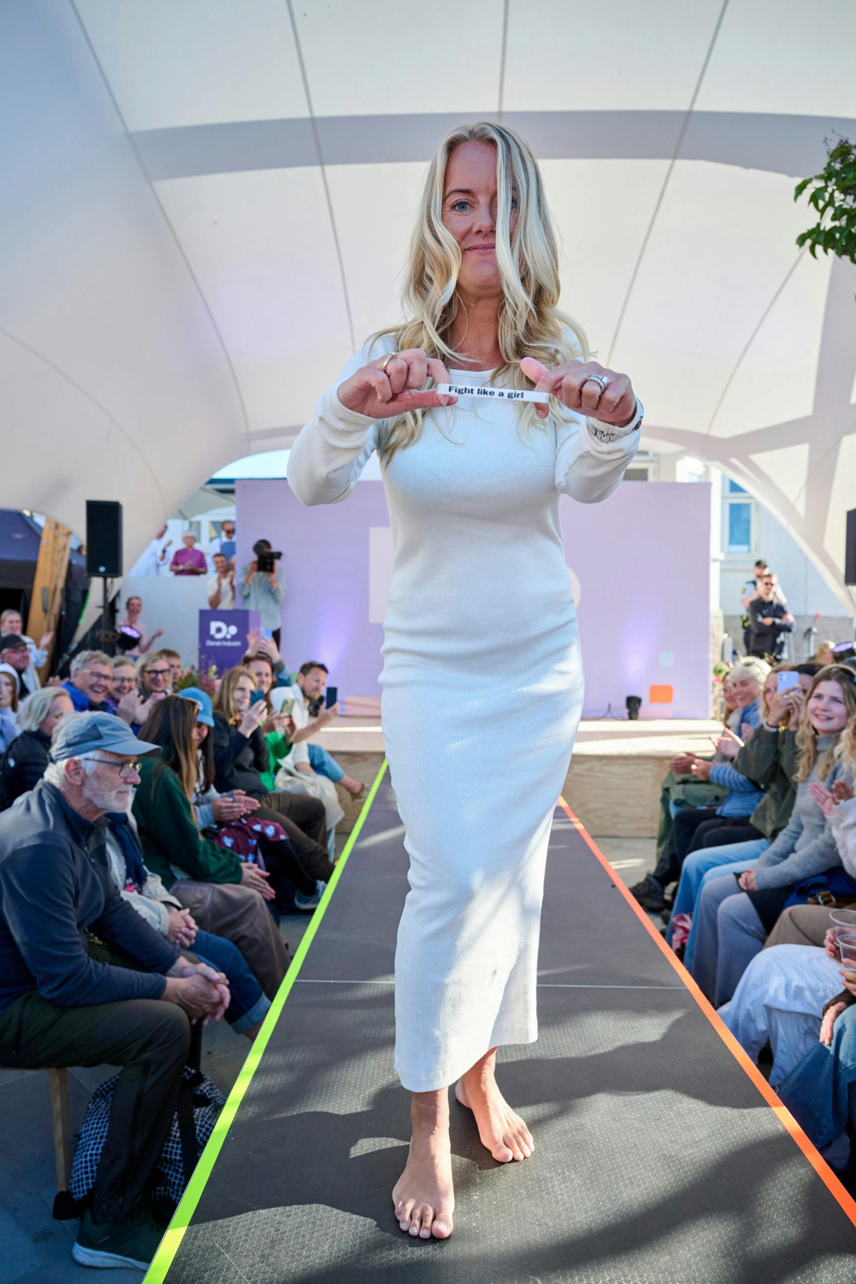 Ved Folkemødet på Bornholm i 2024 havde den tidligere partileder et vigtigt budskab med på scenen: ”Fight like a girl”, stod der på sedlen.   
