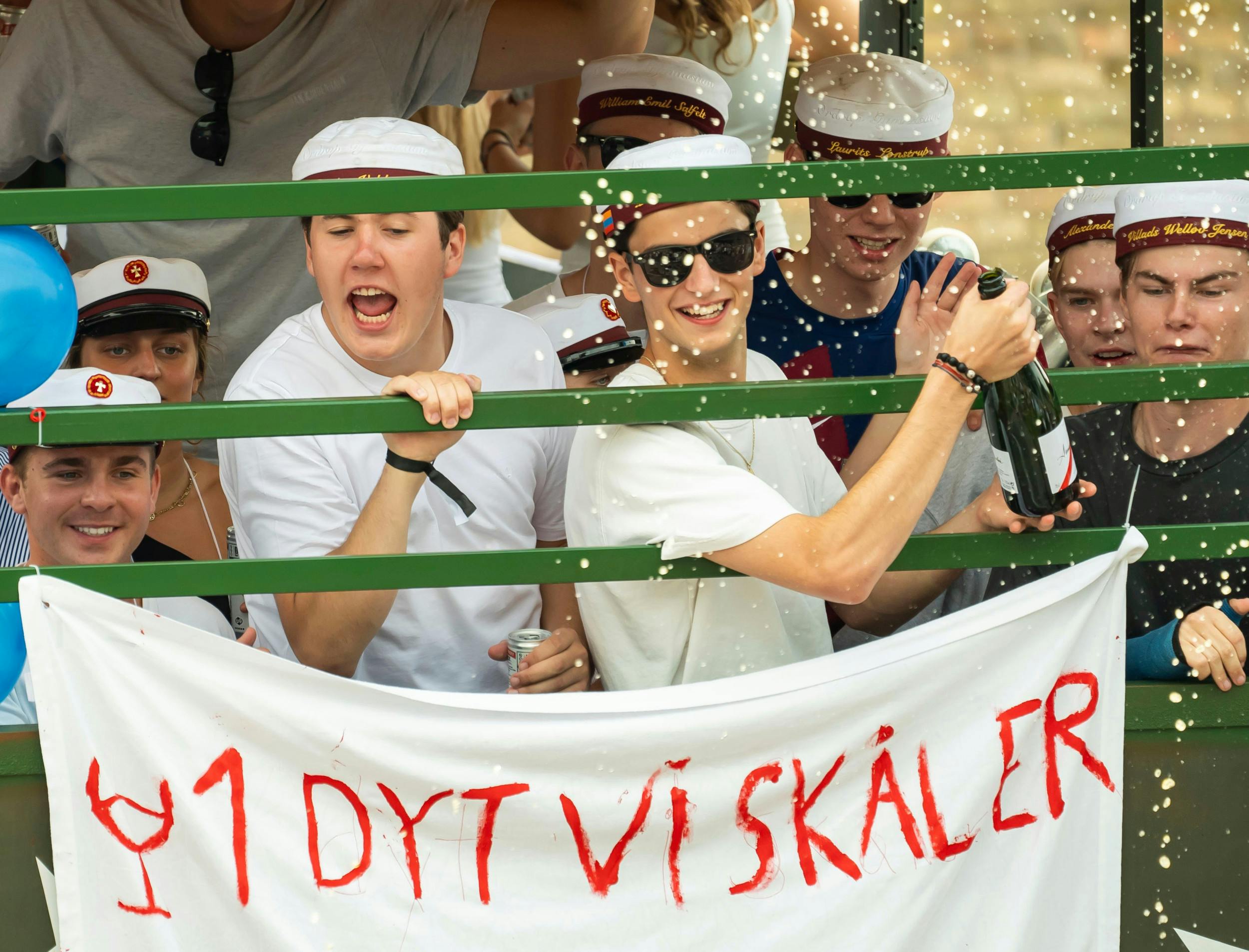 Der blev festet igennem, da Christian blev student – og mon ikke Isabella kommer til at give den gas på samme vis? 