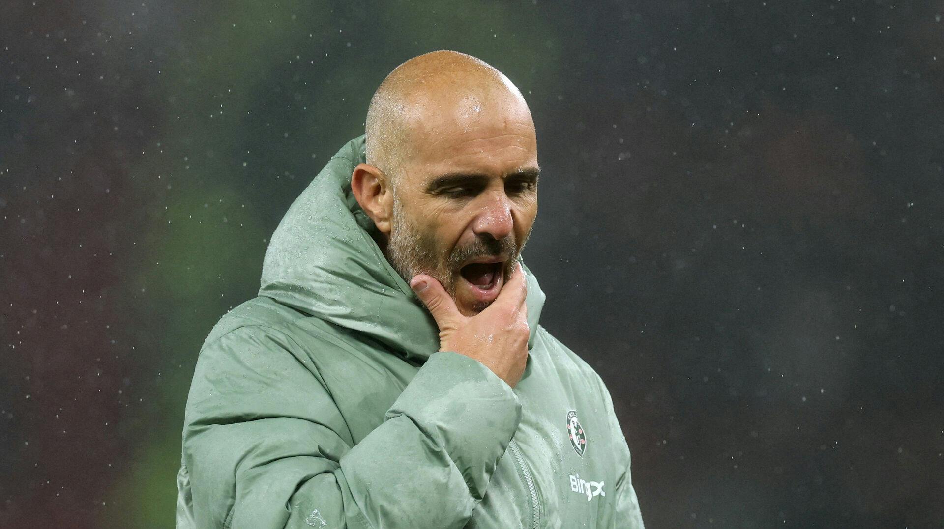 Den italienske træner er fortid i Chelsea. Ledelsen har nemlig trukket stikket efter en række skuffende resultater.