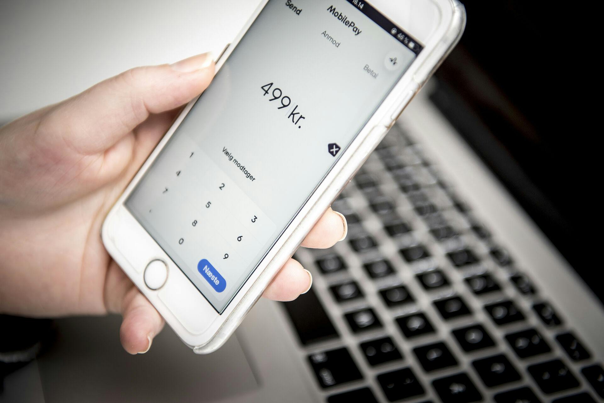 En forbruger betalte ved en fejl to gange via MobilePay og blev opkrævet et ulovligt gebyr for at få pengene tilbage.