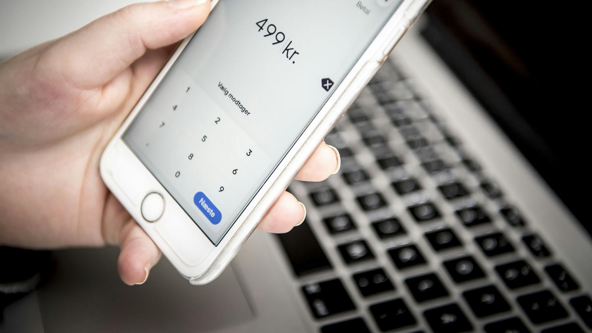 En forbruger betalte ved en fejl to gange via MobilePay og blev opkrævet et ulovligt gebyr for at få pengene tilbage.