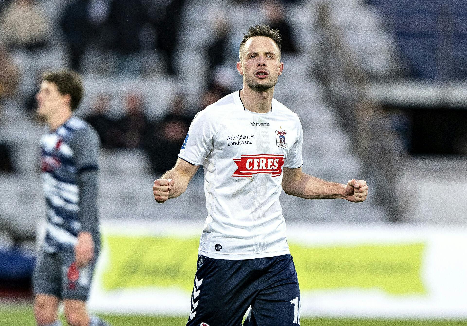 Casper Højer spillede flere sæsoner for AGF, som han drømmer om igen at spille for i fremtiden.