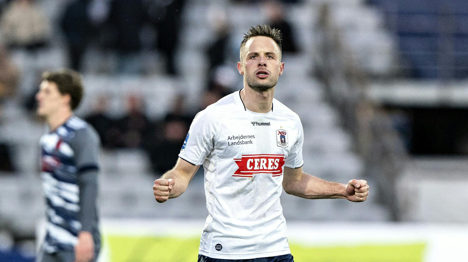 Casper Højer spillede flere sæsoner for AGF, som han drømmer om igen at spille for i fremtiden.