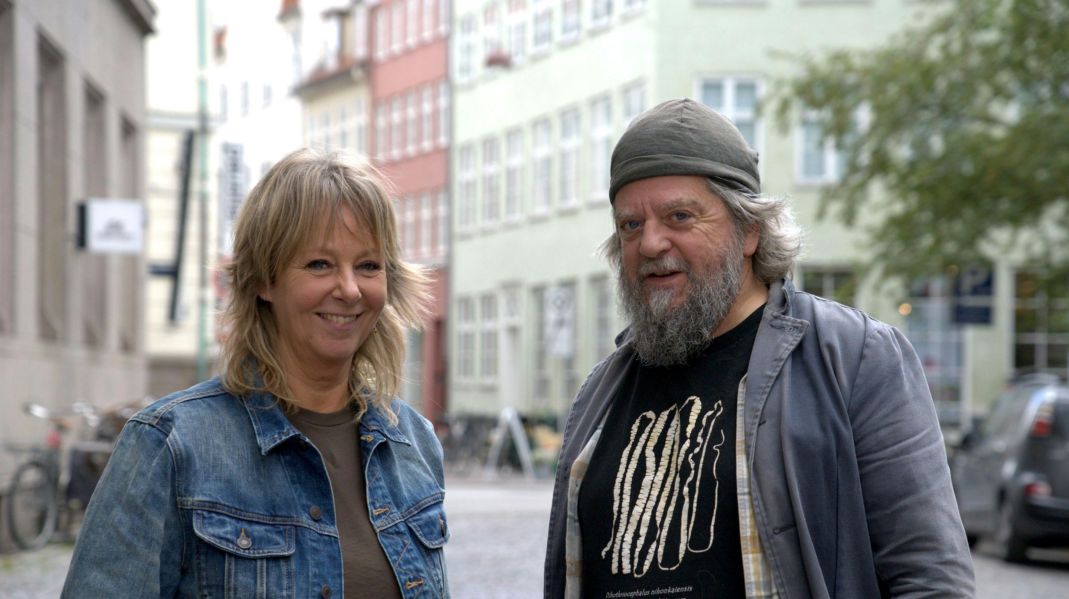 Puk Elgård er vært, da Anders Lund Madsen skal lave sit testamente i det nye DR-program.