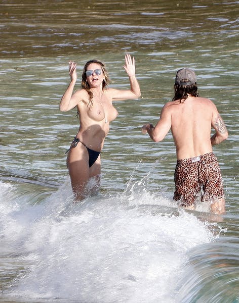 Radiant Heidi Klum shows off her incred