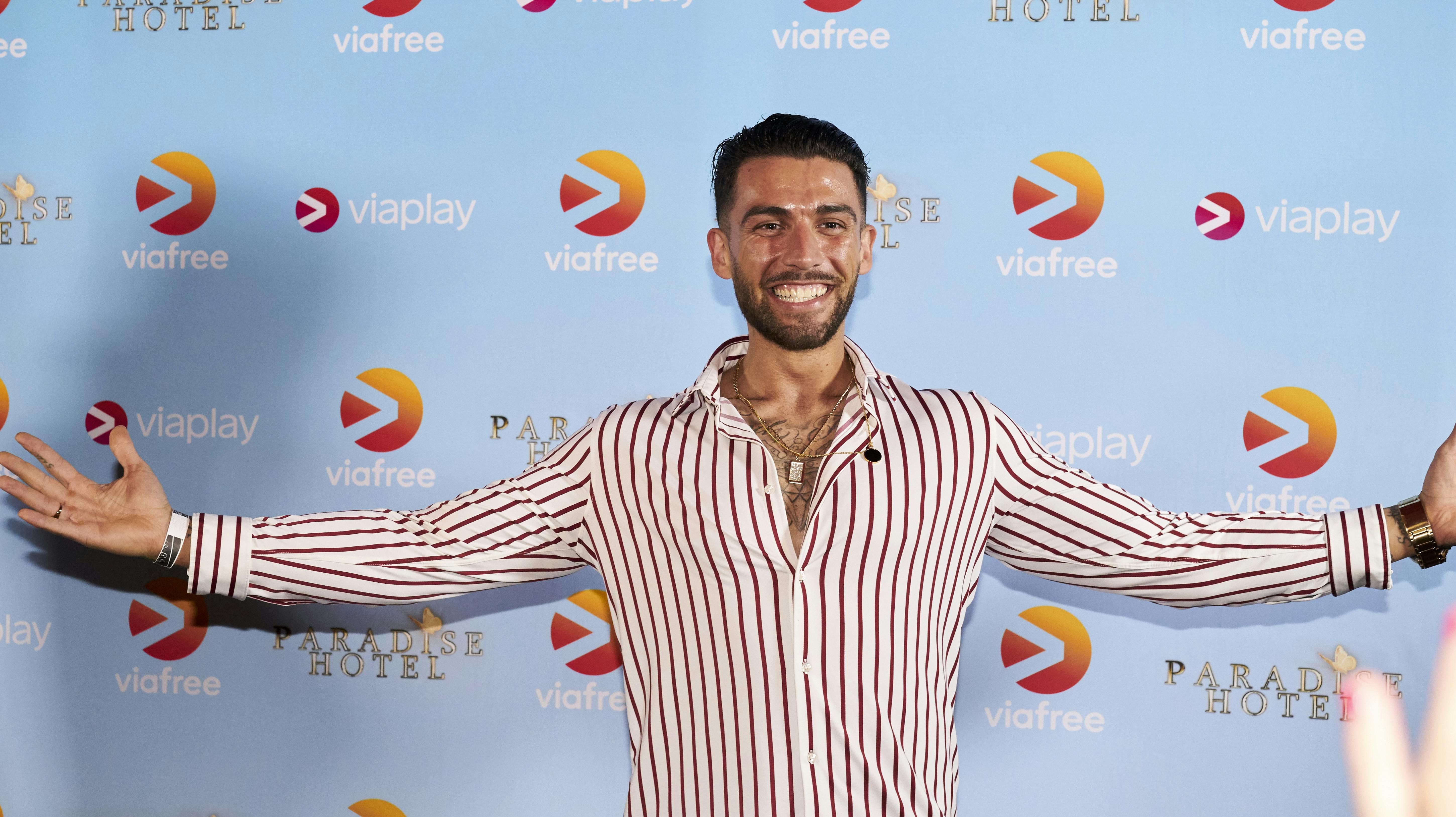 Der er liv og glade dage hjemme hos Türker Alici, der har fundet kærligheden på ny.