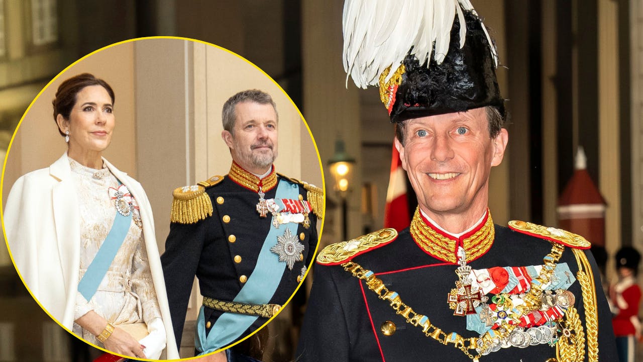 Mary og prins Joachim hilste med afstand til nytårskuren på Christiansborg.